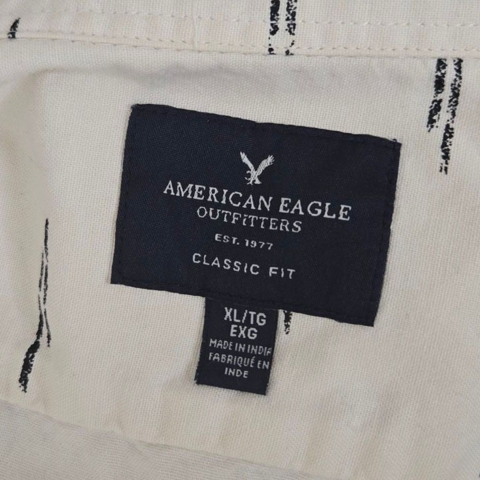 American Eagle Outfitters American Eagle Mens Geometric Print Shirt XL Cream Button Size US XL / EU 56 / 4 - 9 Thumbnail