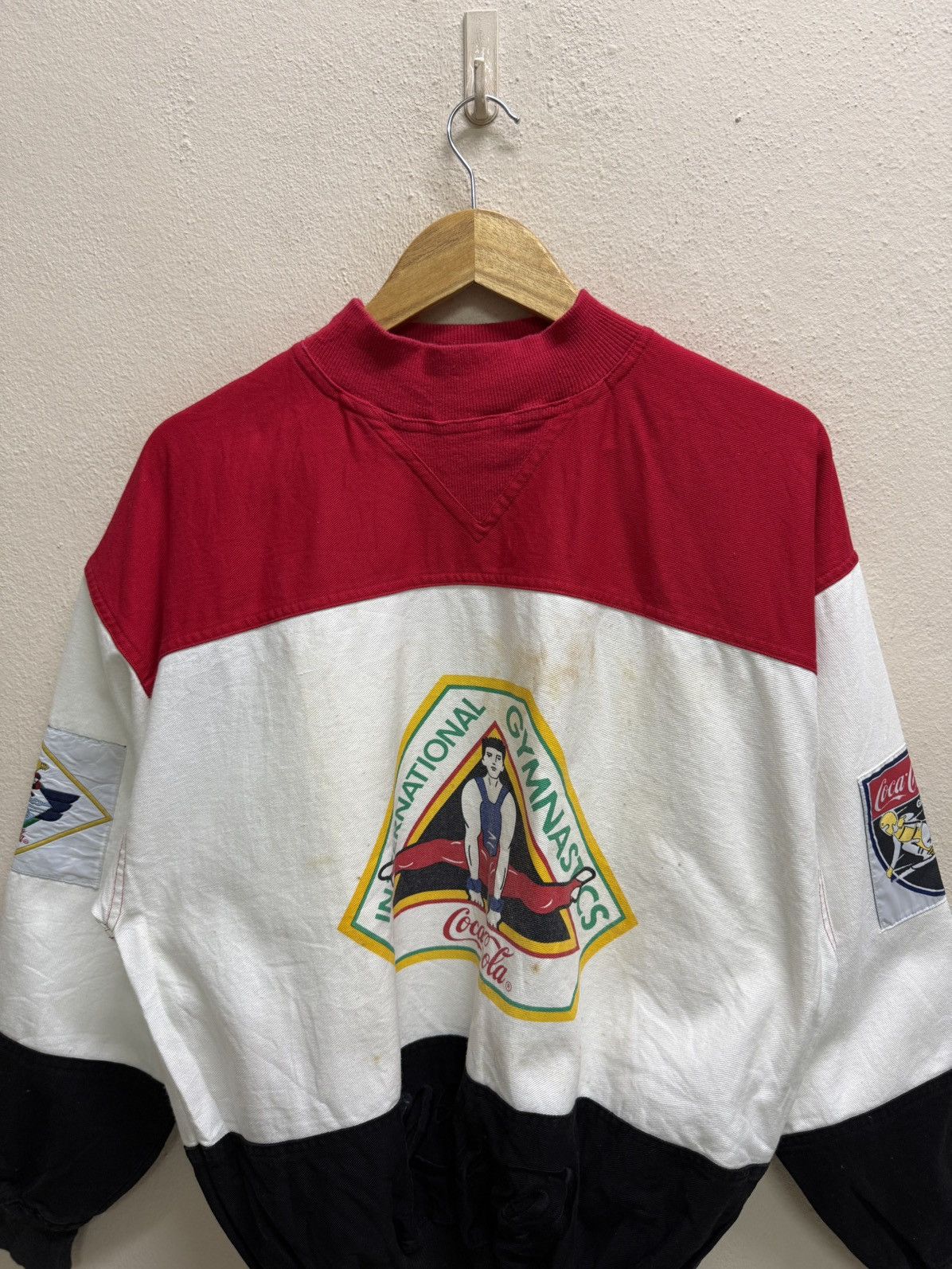 Coca Cola Vintage 80s Coke international Gymnastic Sweatshirt Size US M / EU 48-50 / 2 - 21 Thumbnail