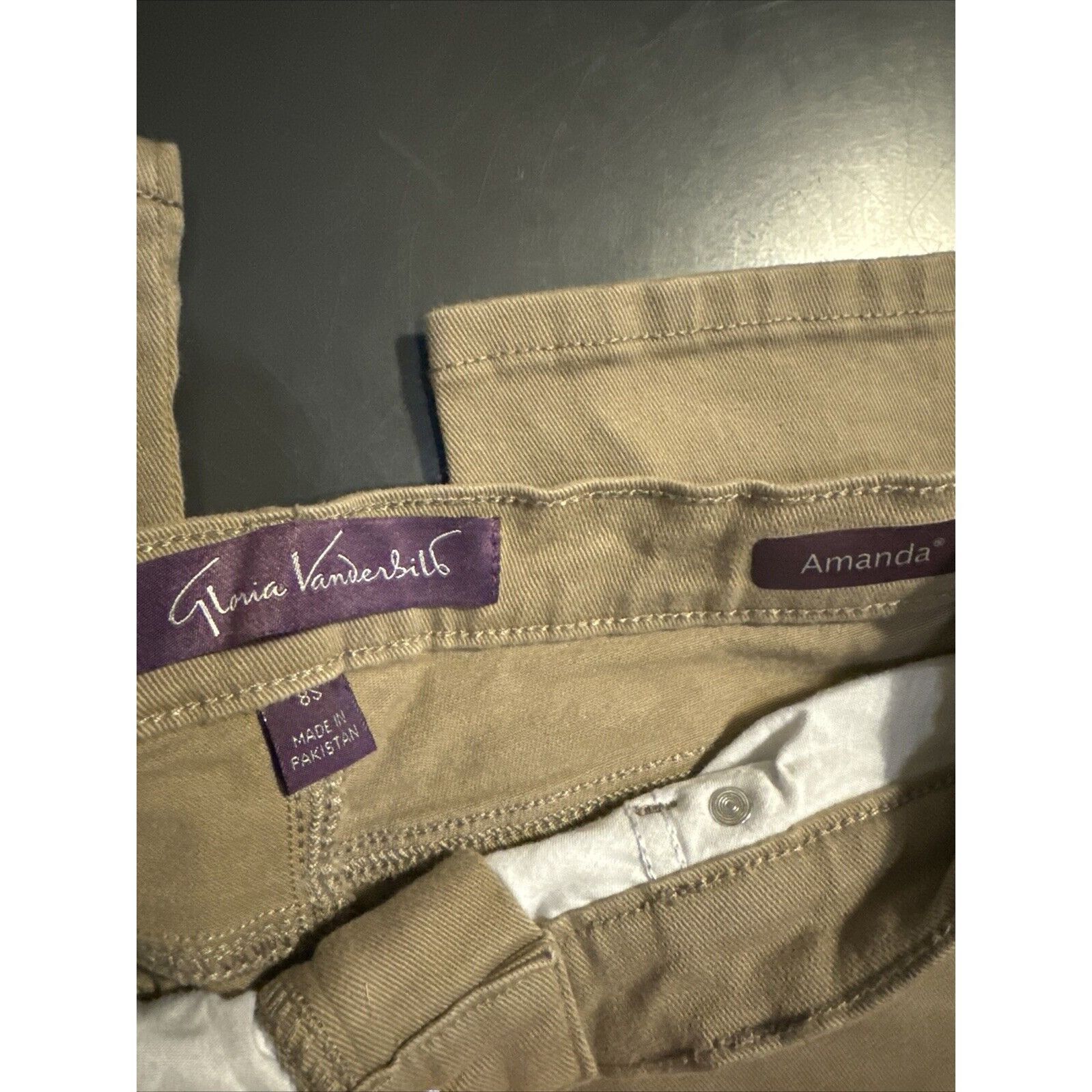 Gloria Vanderbilt Gloria Vanderbilt Womens Amanda SHORT Jeans Size 8S Beige De Size 30" / US 8 / IT 44 - 3 Thumbnail