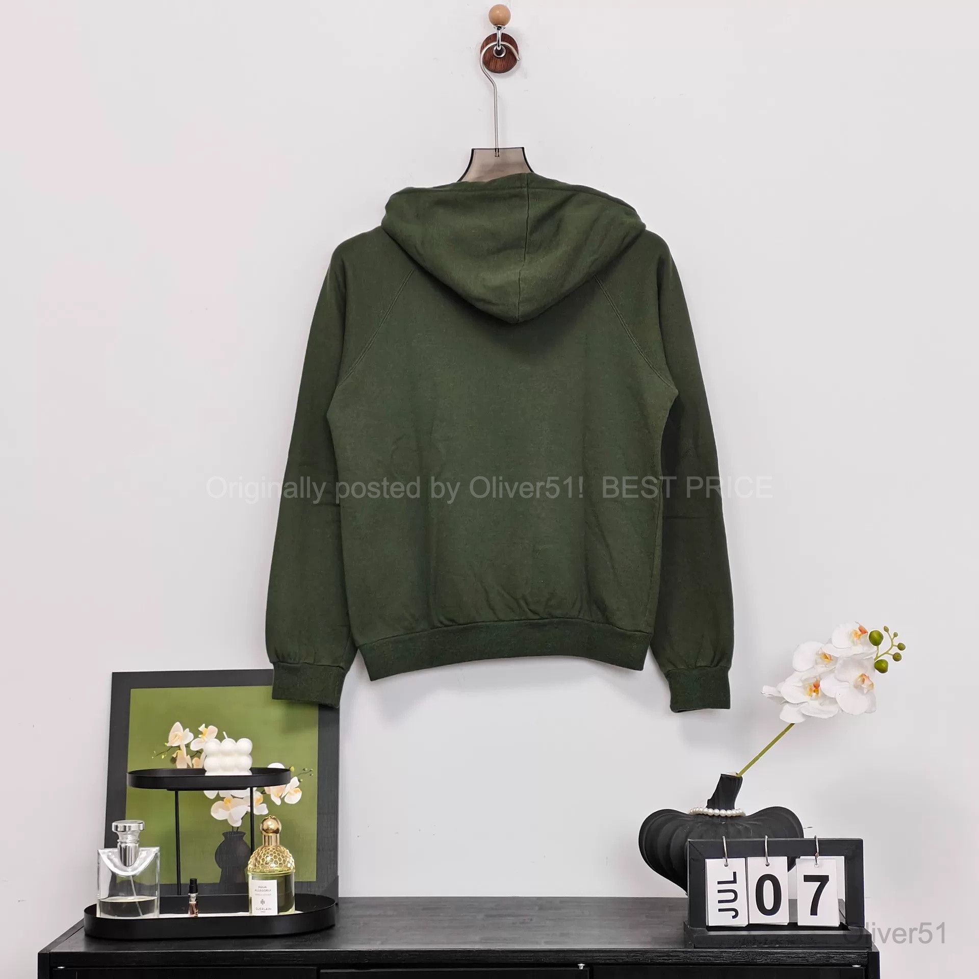 Celine Celine Dark Green Logo Hoodie Size S BFAJNOP519 Size S / US 4 / IT 40 - 2 Thumbnail