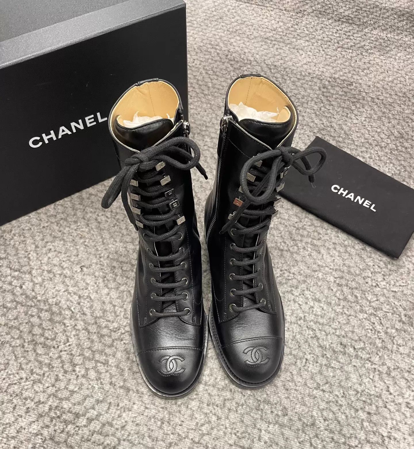 Chanel CHANEL pre-owned matte black mid-calf boots 37c Size US 6.5 / IT 36.5 - 1 Thumbnail