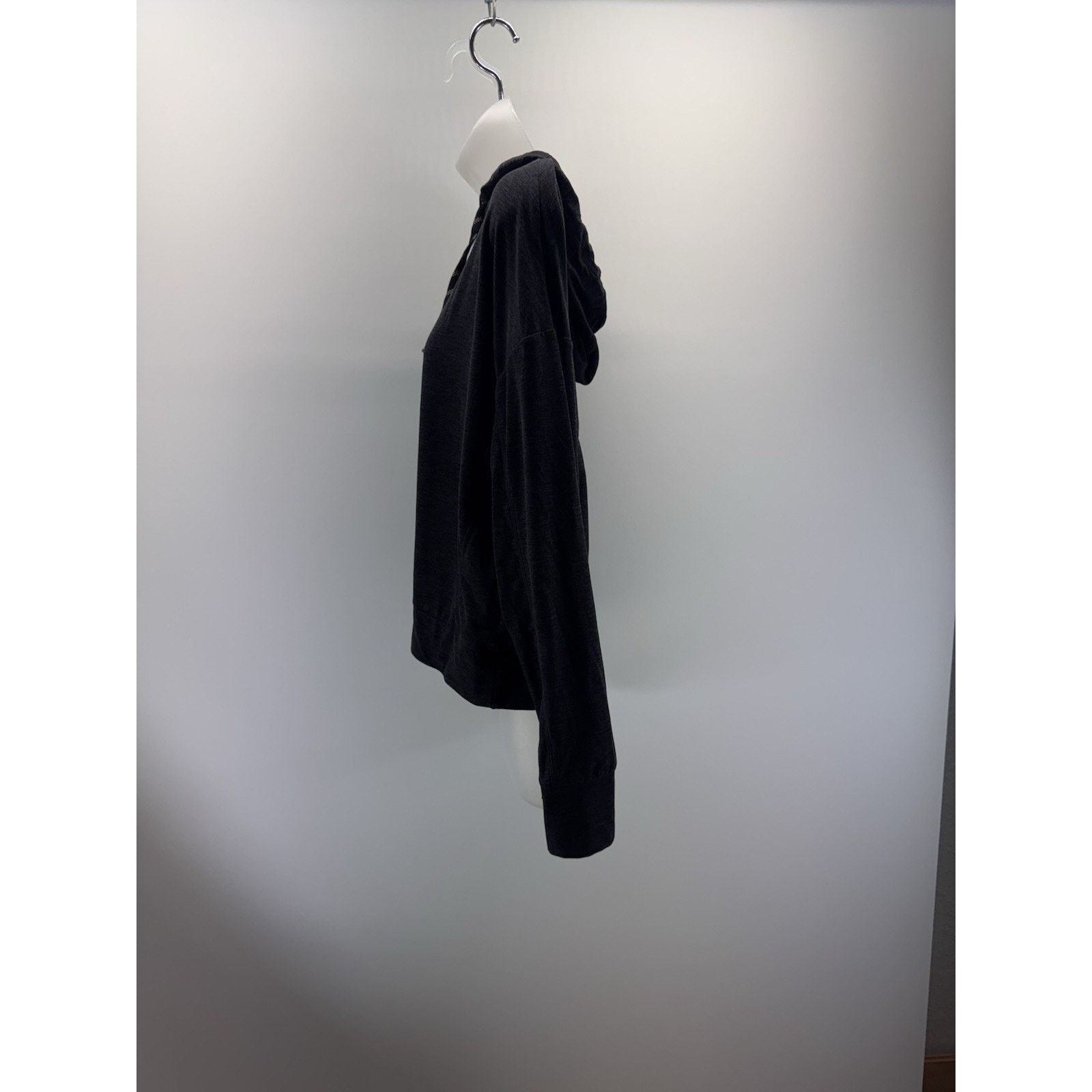 Other RBX Cropped Hoodie Women’s Size Medium Black Workout Size M / US 6-8 / IT 42-44 - 4 Thumbnail