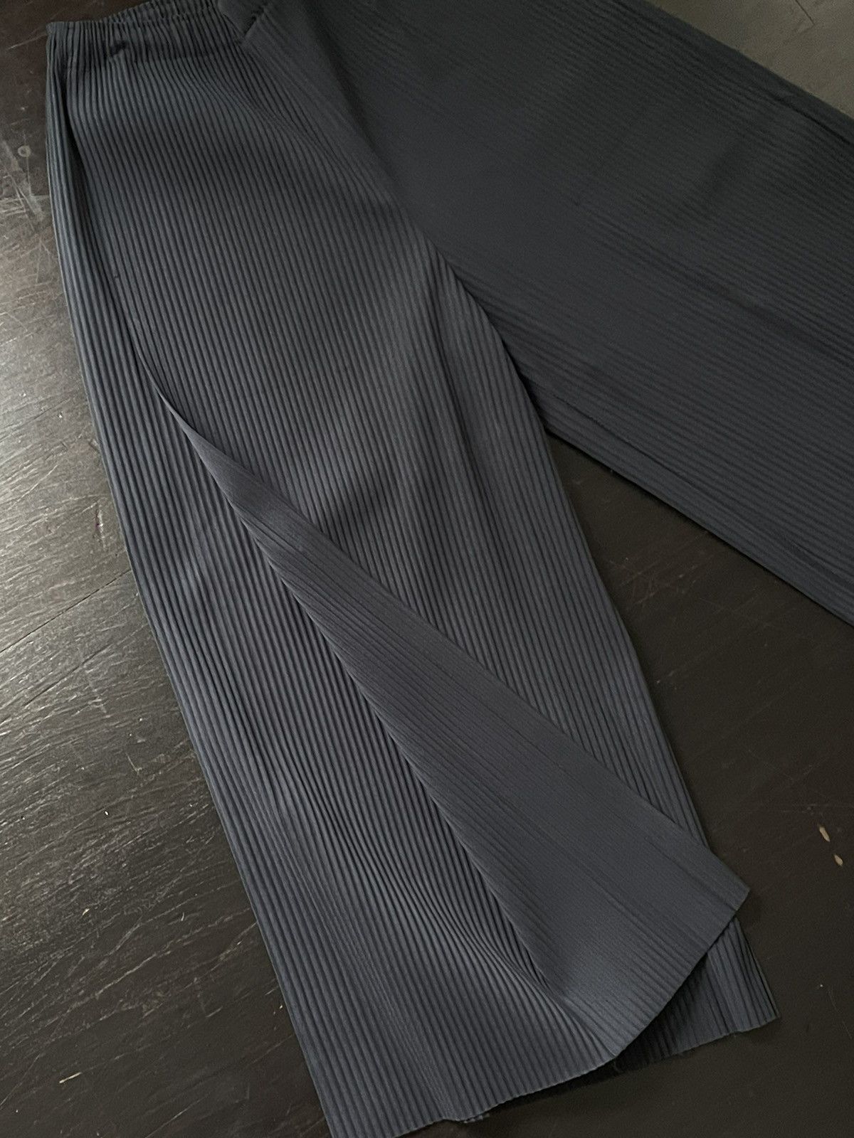 Issey Miyake issey miyake ME wide pleated pants Size US 30 / EU 46 - 3 Thumbnail