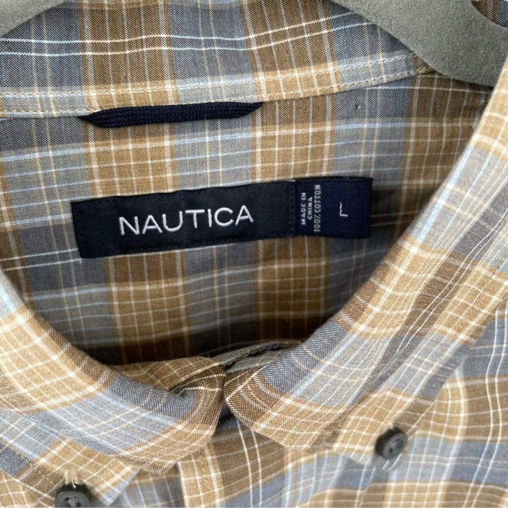Nautica Nautica Stripped Button Down Size L (NWT) Size US L / EU 52-54 / 3 - 5 Thumbnail