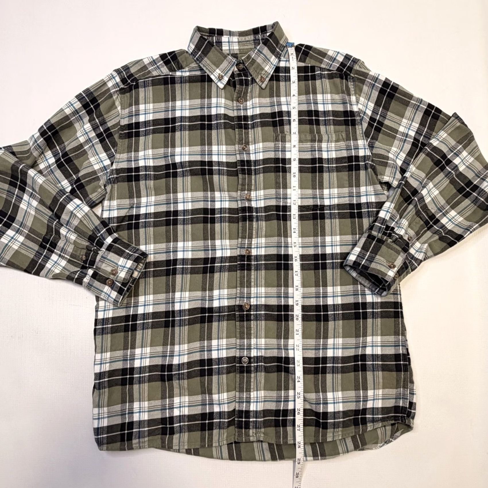 Mountain Khakis Mountain Khakis Shirt Mens Medium Green Plaid Flannel Button Front Relaxed Fit Size US M / EU 48-50 / 2 - 4 Thumbnail