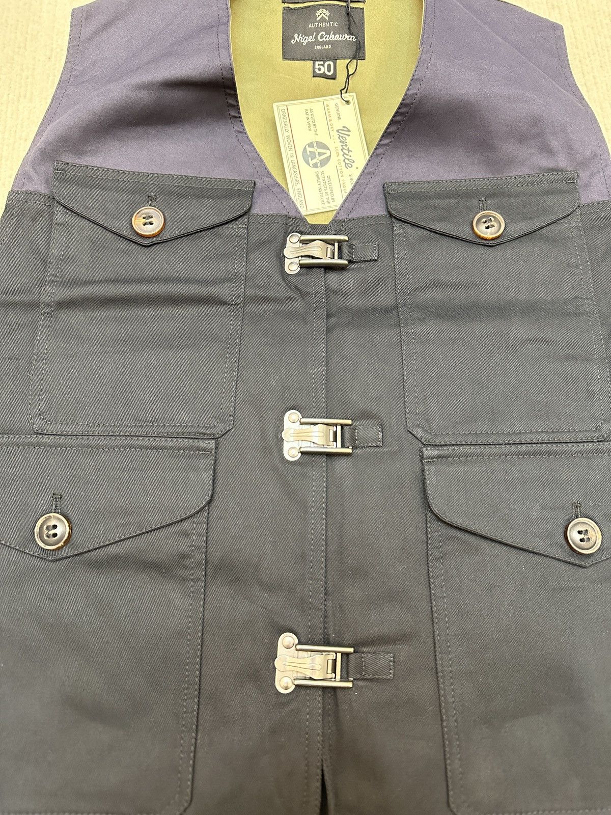 Nigel Cabourn Nigel Cabourn Cameraman Vest Size US M / EU 48-50 / 2 - 4 Thumbnail