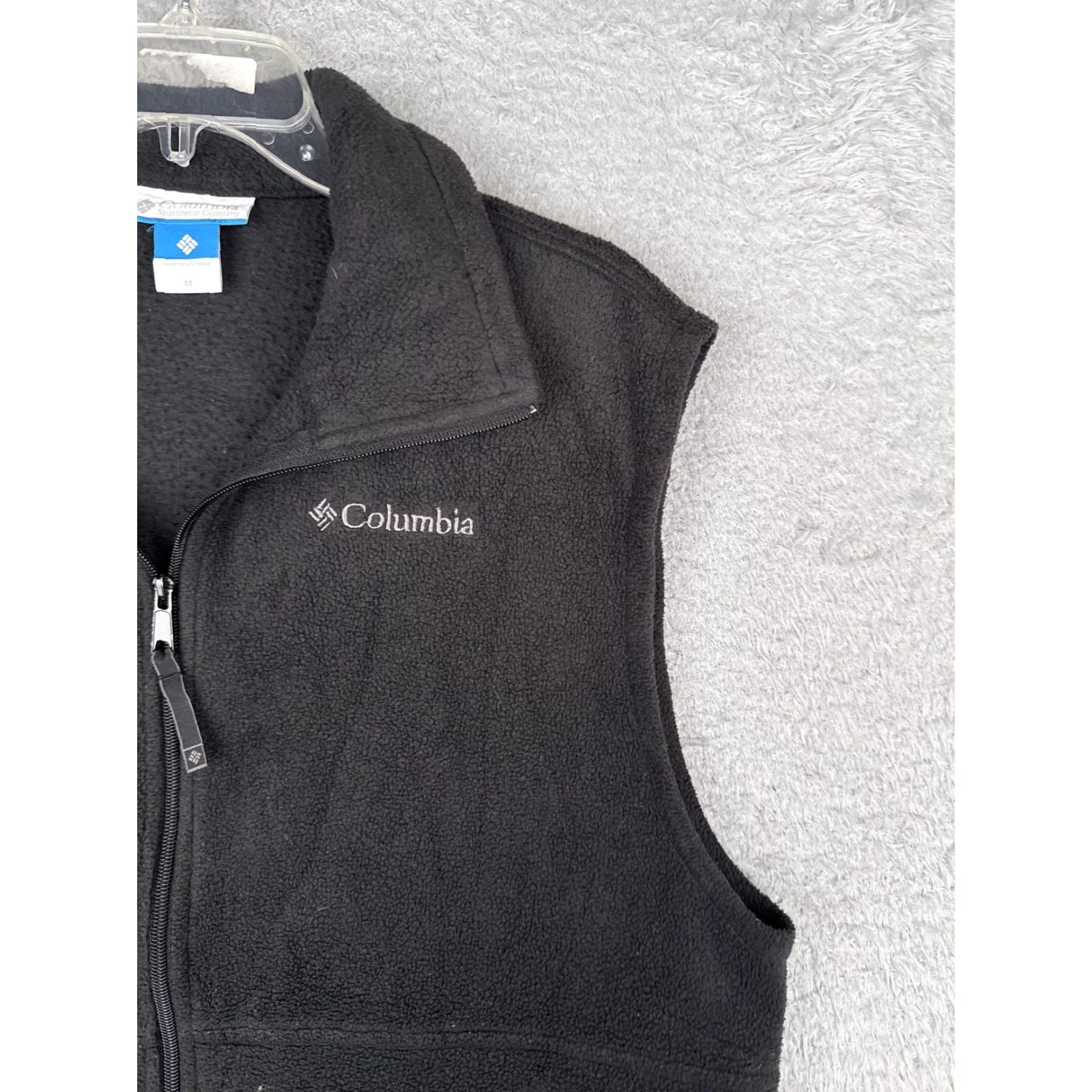 Vintage Columbia Vest Mens Medium Black Fleece Full Zip Pockets Outdoor Hiking WM1460 Size US M / EU 48-50 / 2 - 2 Thumbnail