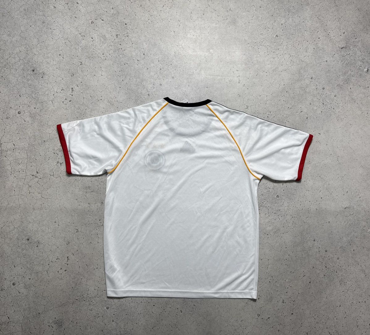 Adidas Adidas Germany Deutschland 2005/2007 Vintage Soccer Jersey Size US L / EU 52-54 / 3 - 8 Thumbnail