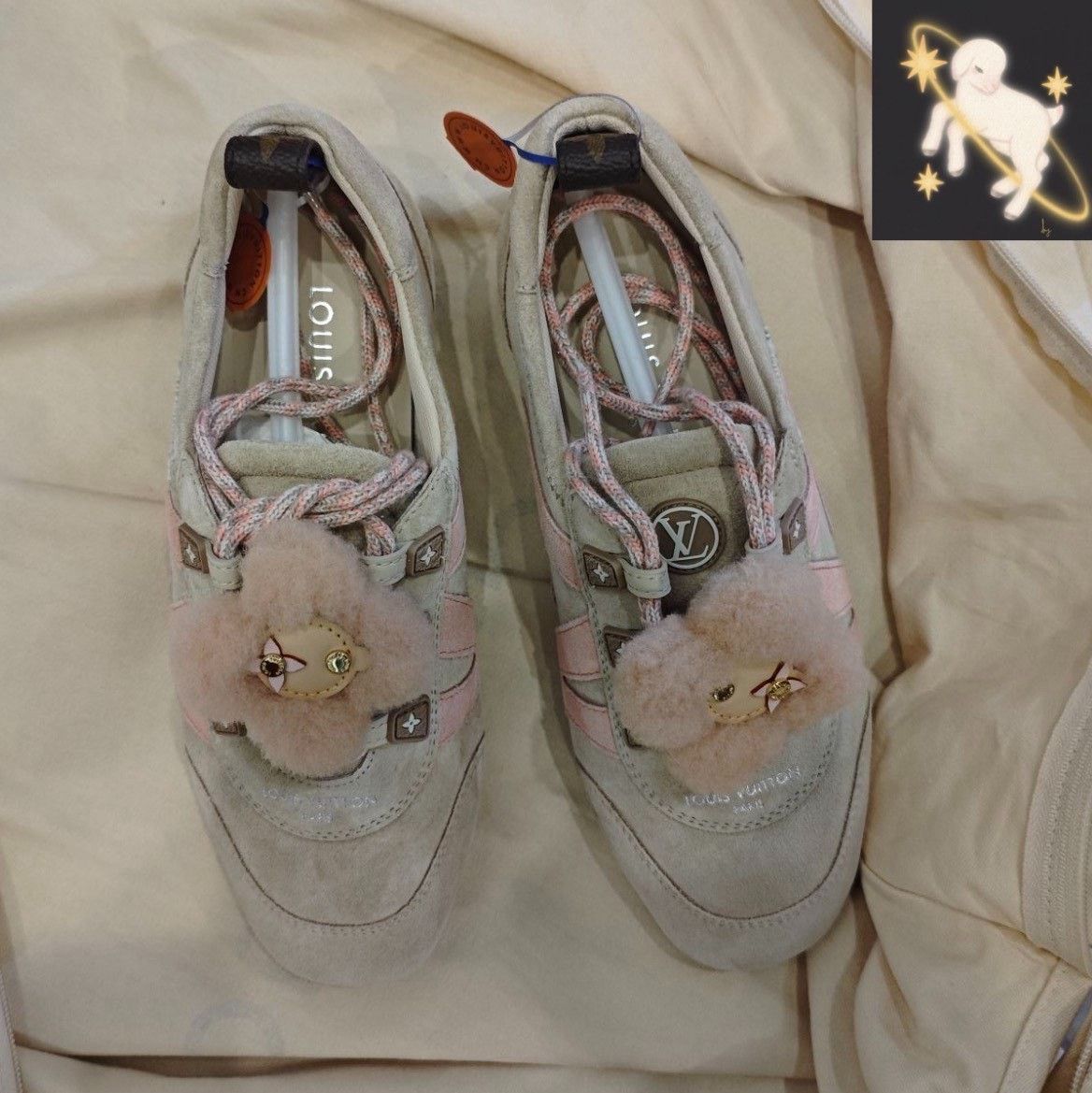 Louis Vuitton Louis Vuitton Pink Lowtop Sneakers 35 Women Size US 5 / IT 35 - 1 Preview