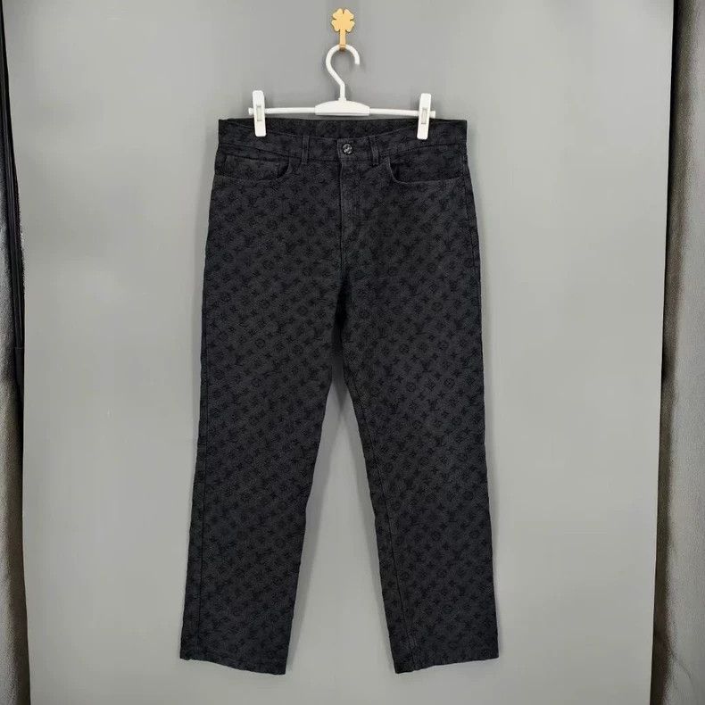 Louis Vuitton Louis Vuitton NBA Collaboration Monogram Jeans Size US 34 / EU 50 - 1 Thumbnail