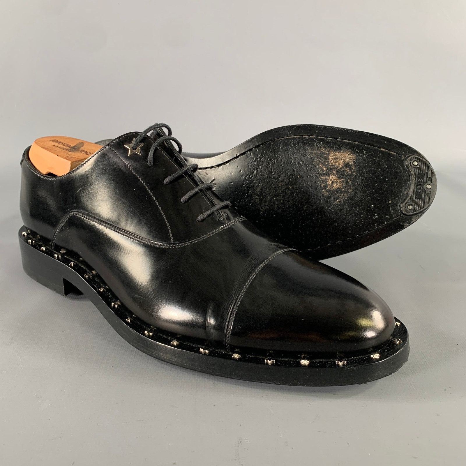 Jimmy Choo Size 8 Black Studded Leather Cap Toe Lace Up Shoes Size US 8 / EU 41 - 5 Thumbnail