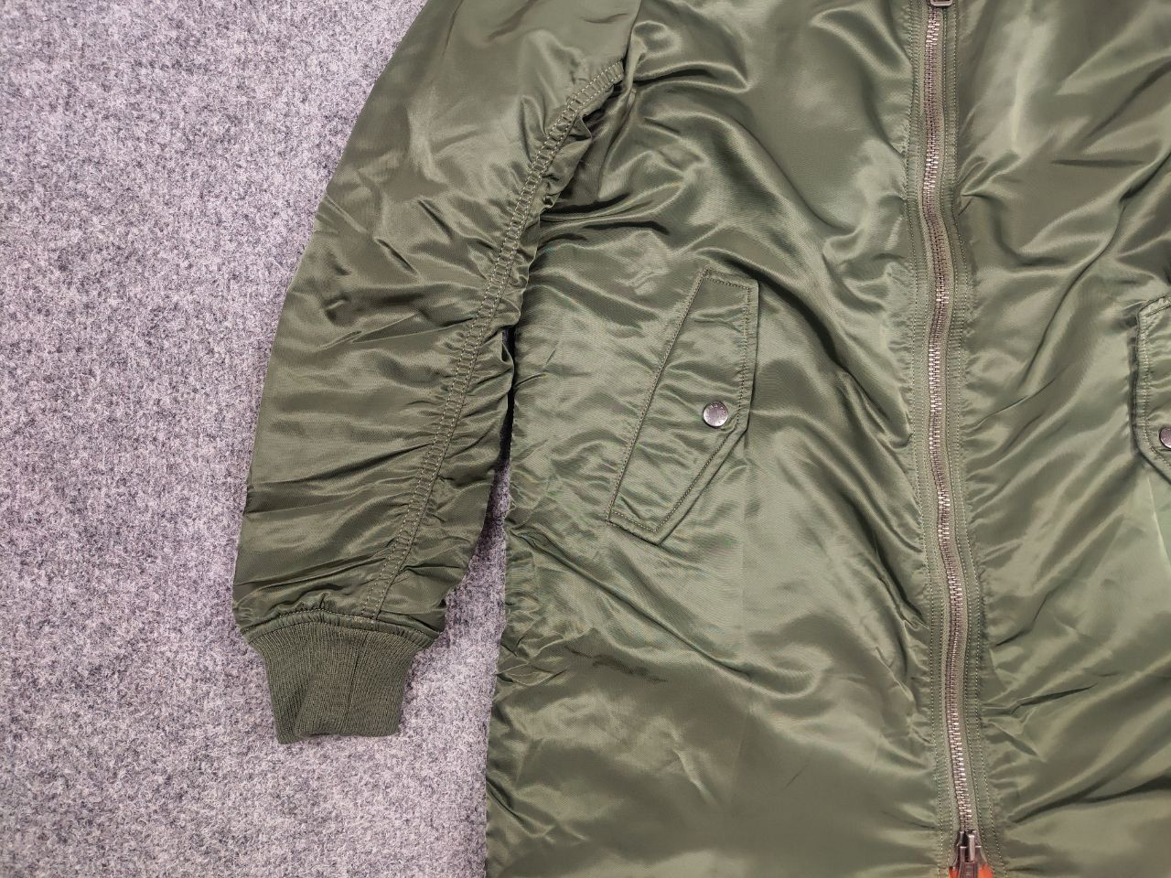 Alpha Industries Alpha Industries MA-1 Long green Military Bomber Jacket Size US M / EU 48-50 / 2 - 5 Thumbnail