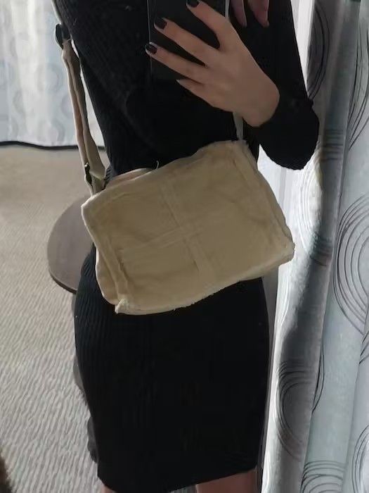 Japanese Brand Small Cross Body Bag Size ONE SIZE - 4 Thumbnail