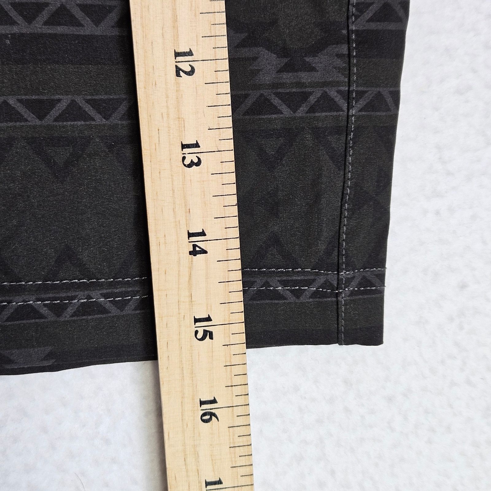 Chubbies Chubbies Quests 5.5” Ultimate Training Shorts Aztec Hybrid Size US 30 / EU 46 - 15 Thumbnail