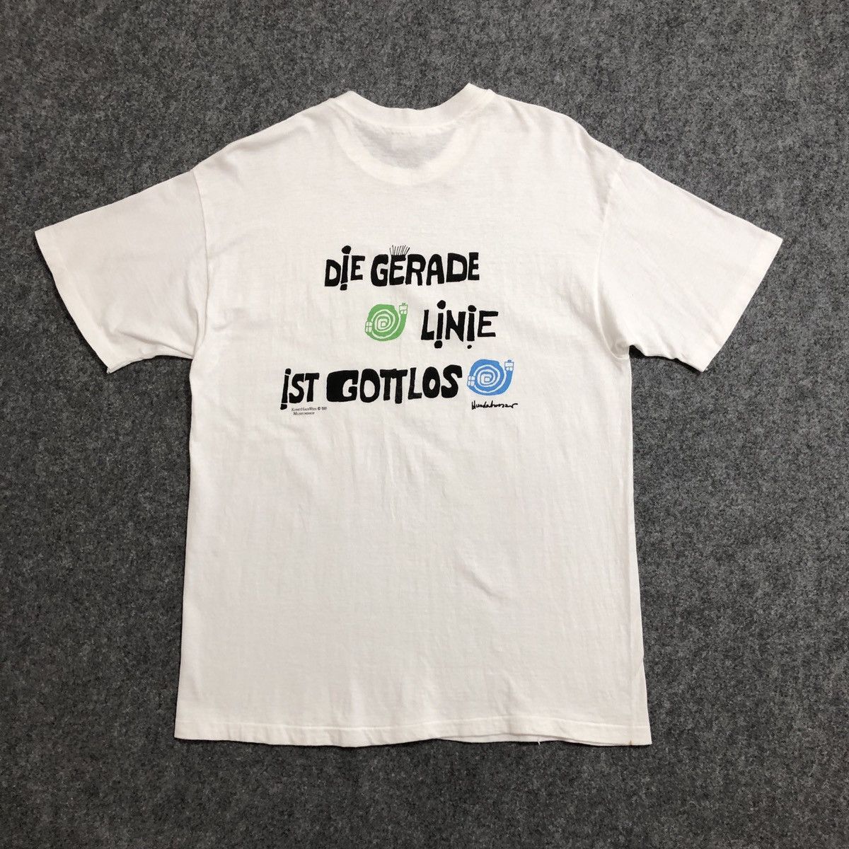 Vintage Vintage Hundertwasser Die Gerade Linie Ist Gottlos T-Shirt Size US L / EU 52-54 / 3 - 1 Thumbnail