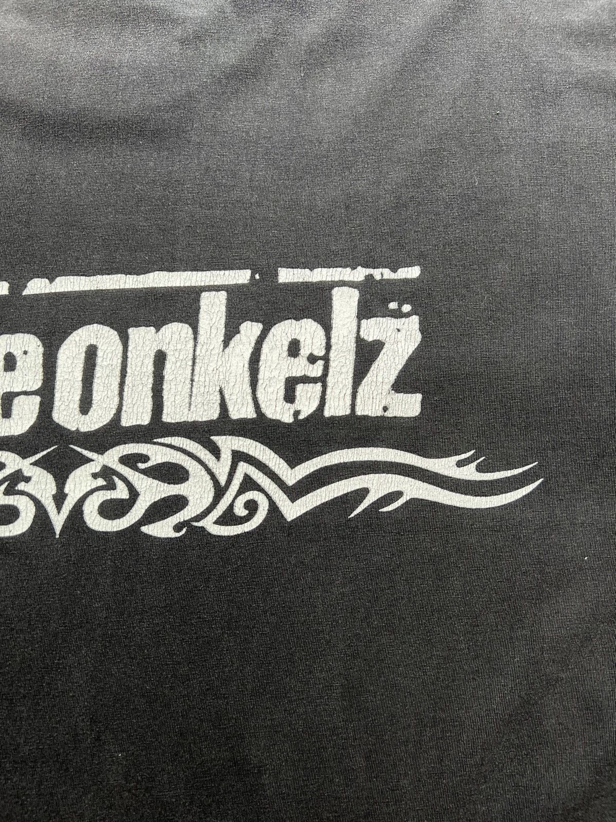 Band Tees Vintage Bohse Onkelz Flame Band Rock T-shirt Size US XL / EU 56 / 4 - 19 Thumbnail