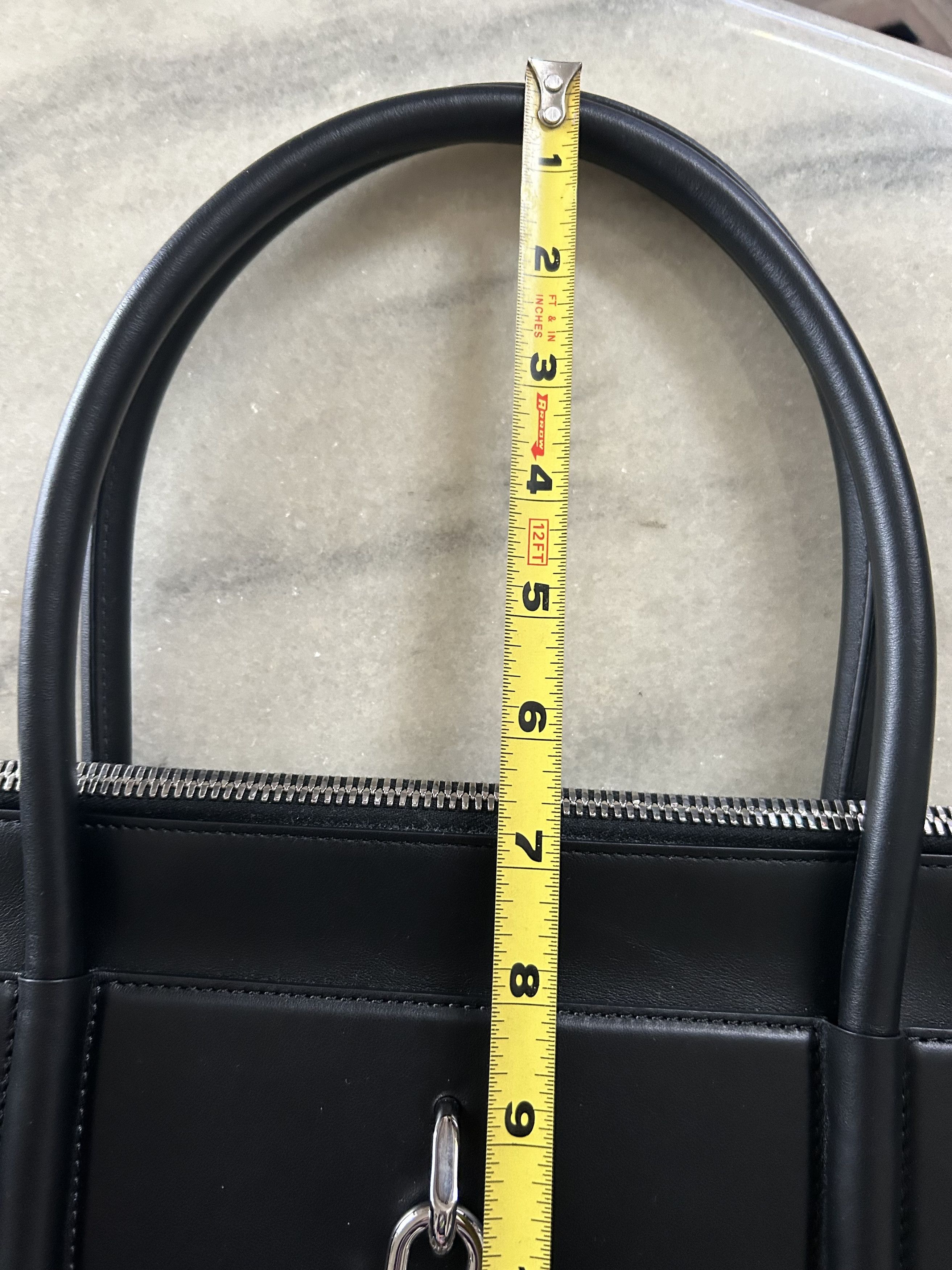 Givenchy Givenchy Black Medium Antigona Soft Lock Shoulder Bag Size ONE SIZE - 10 Thumbnail