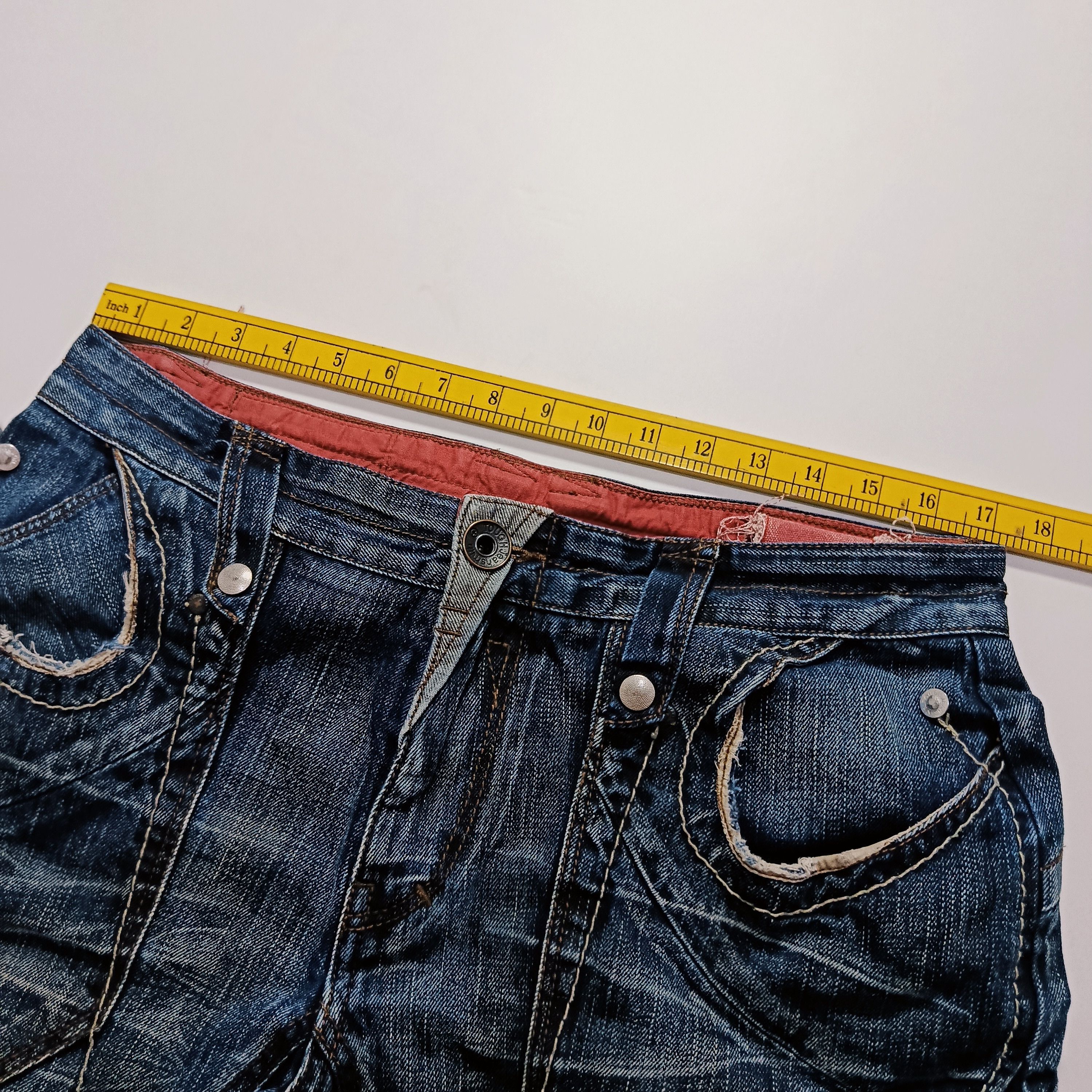 Other Tough Jeansmith Skull Panel Denim Y2K Size US 34 / EU 50 - 11 Thumbnail