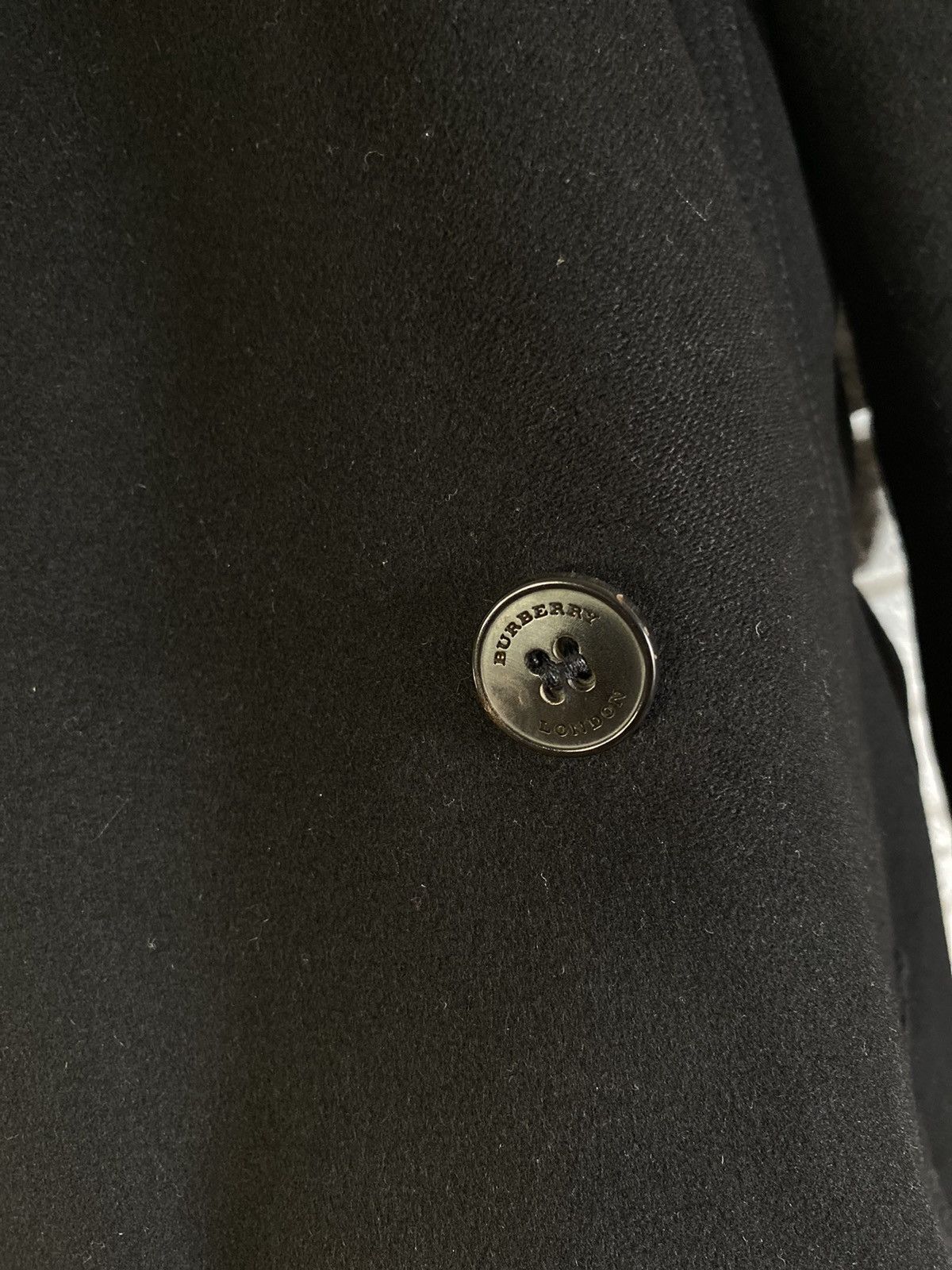 Burberry BURBERRY London Black Wool/Cashmere Belted Coat Size M / US 6-8 / IT 42-44 - 10 Thumbnail