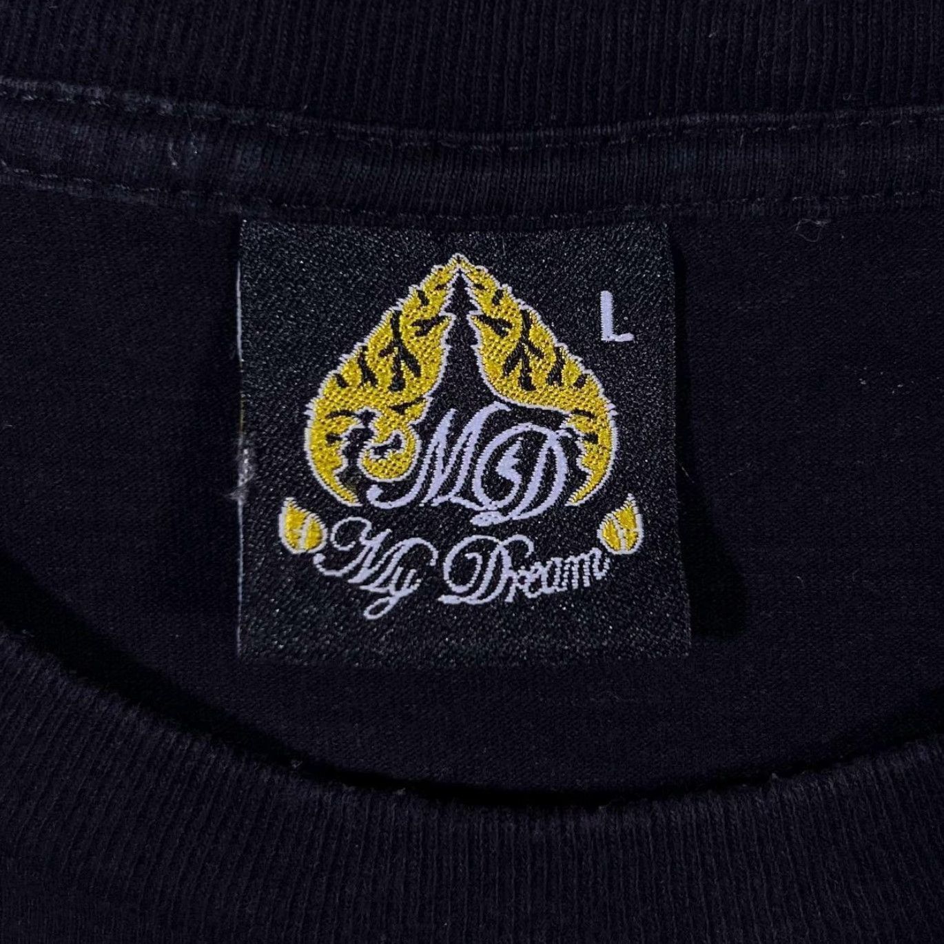 Vintage VINTAGE My Dream Tiger Graphic T-Shirt Large Black Mens Short Sleeve Cotton Thailand 00s Souvenir Front Back Deer? Size US L / EU 52-54 / 3 - 3 Thumbnail