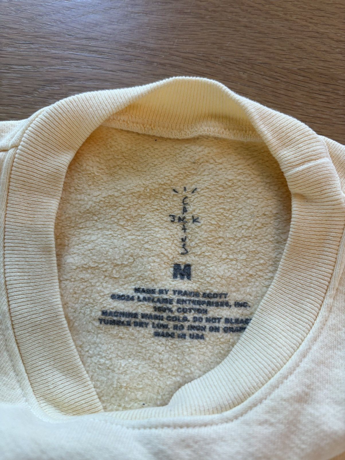 Travis Scott RARE Travis Scott Stormi Birthday Formula Two F2 Crewneck Size US M / EU 48-50 / 2 - 6 Thumbnail
