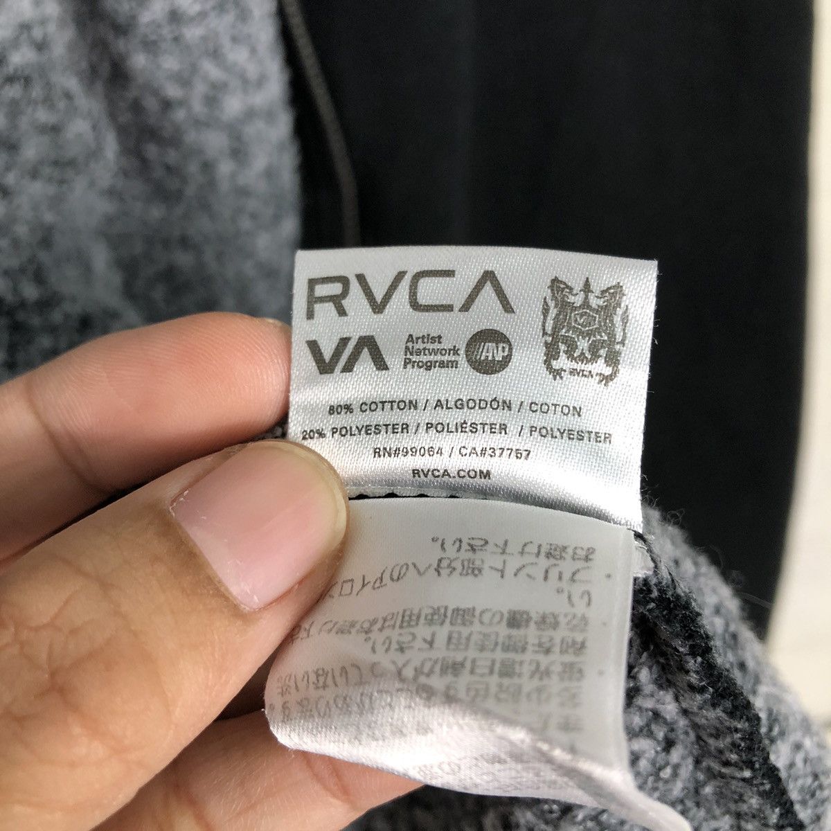 Japanese Brand 📌Vintage Hoodie Zipper Sweater Rvca Big Logo Spell Out Size US S / EU 44-46 / 1 - 24 Thumbnail