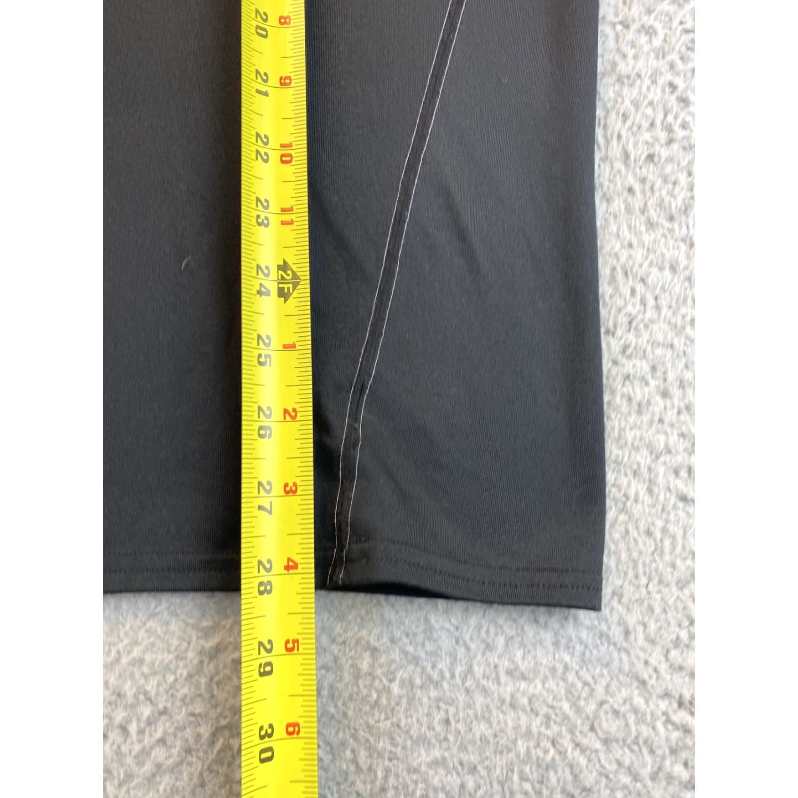 Under Armour Under Armour Men XL Gym Workout Training Tee Shirt Sport Active /75-23 Black Polyester Jersey Short Sleeve Round Neck Athletic Regular T-Shirt 75-23 Size US XL / EU 56 / 4 - 6 Thumbnail