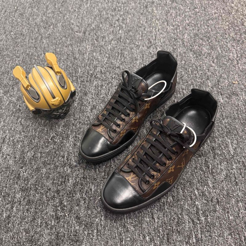 Louis Vuitton Louis Vuitton Casual Fashion Sneakers in Black Brown 0079 Size US 9.5 / EU 42-43 - 1 Thumbnail
