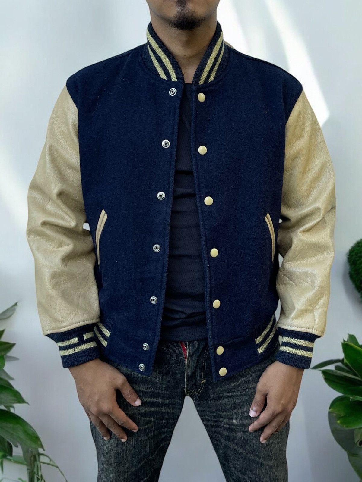 Vintage 🔥Vintage Van Jac Leather Sleeve Varsity Jacket Size US M / EU 48-50 / 2 - 1 Thumbnail