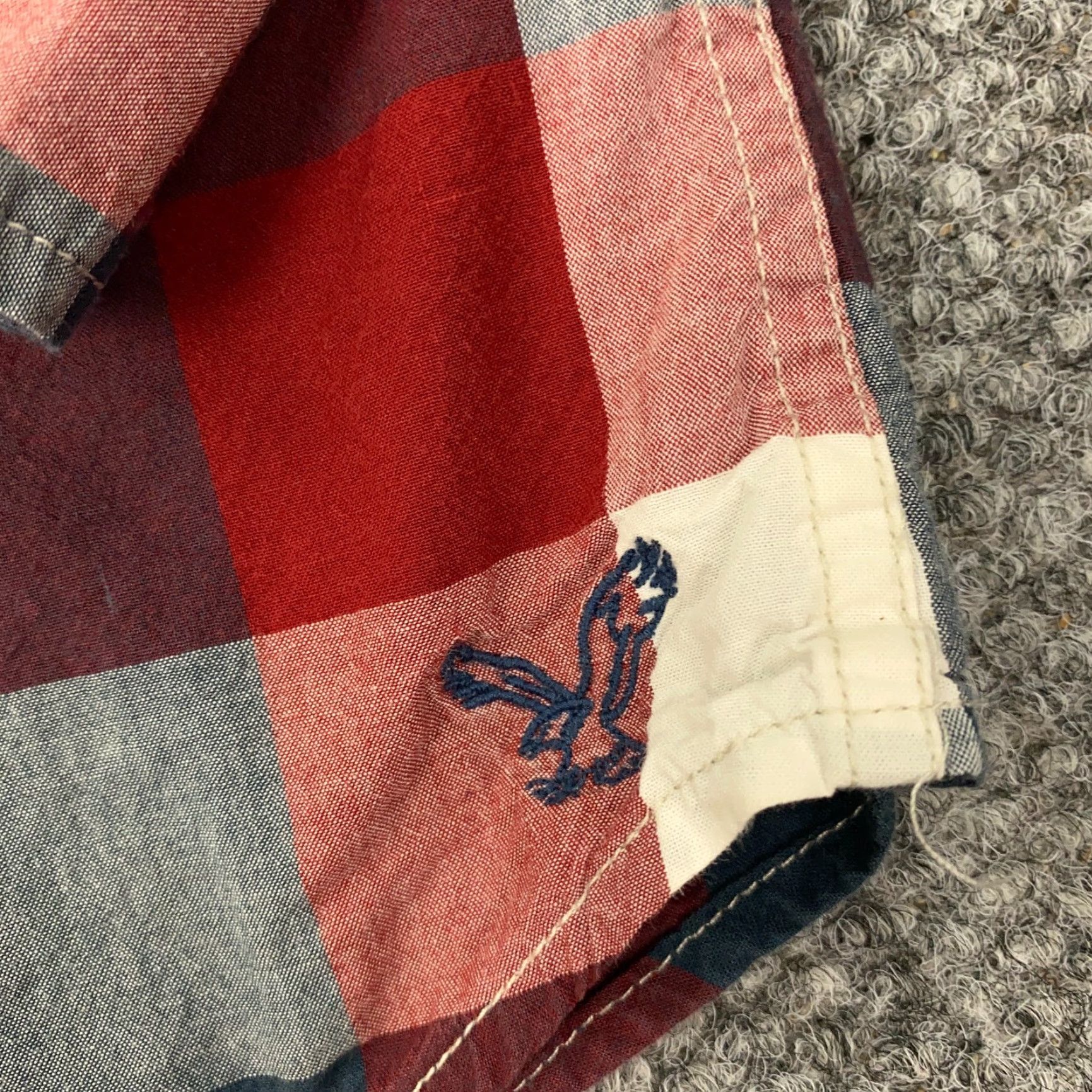 American Eagle Outfitters VINTAGE American Eagle Outfitters Shirt Mens M Red White Blue Plaid Pearl Snap Button-Up Size US M / EU 48-50 / 2 - 7 Thumbnail