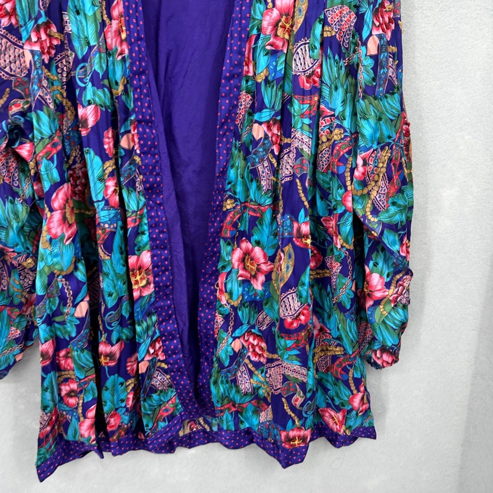 Vintage VINTAGE Diane Freis Jacket Womens L Purple Beaded Floral 1990s Silk Eveningwear SHIRT? Size L / US 10 / IT 46 - 3 Thumbnail