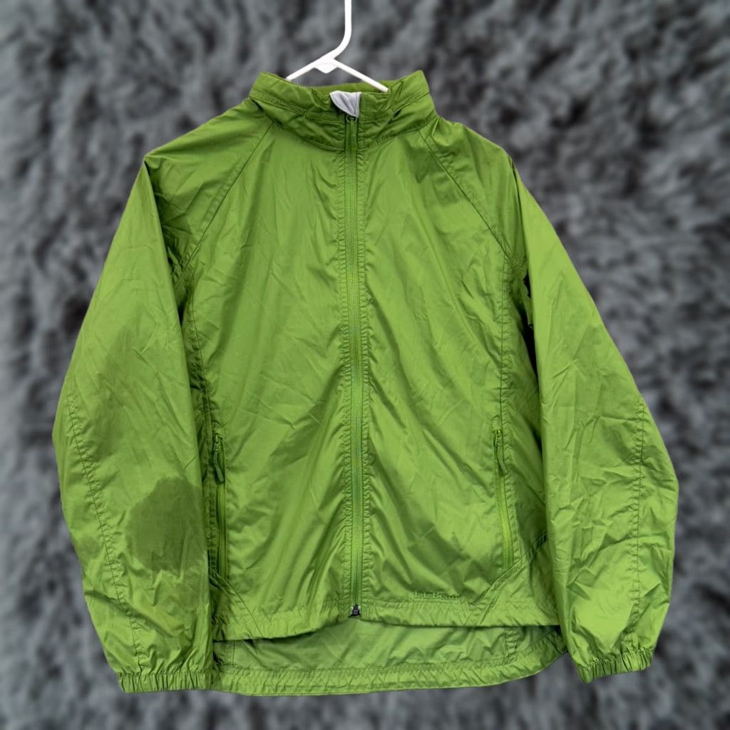 Vintage LL Bean Jacket Womens Medium Green Lightweight Hooded Windbreaker Nylon Full Zip Size M / US 6-8 / IT 42-44 - 1 Thumbnail