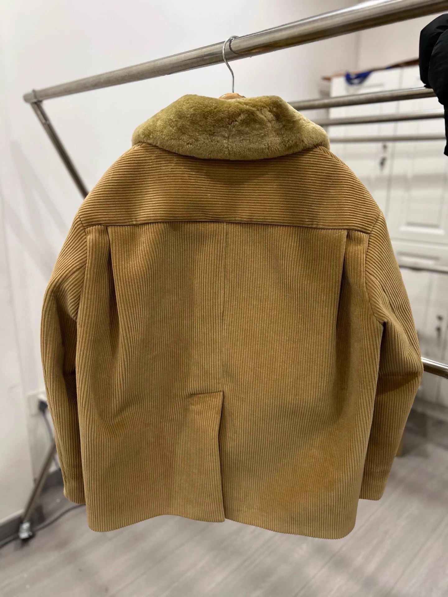 Miu Miu MIU MIU FW Runway Khaki Corduroy Lapel Jacket 40 Vintage Size S / US 4 / IT 40 - 6 Thumbnail
