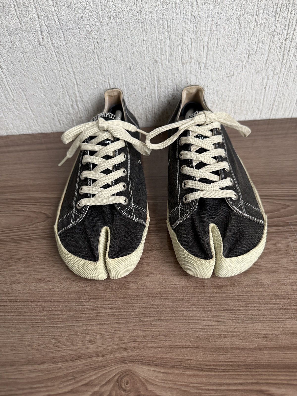 Maison Margiela Tabi canvas sneakers Size US 11 / EU 44 - 6 Thumbnail