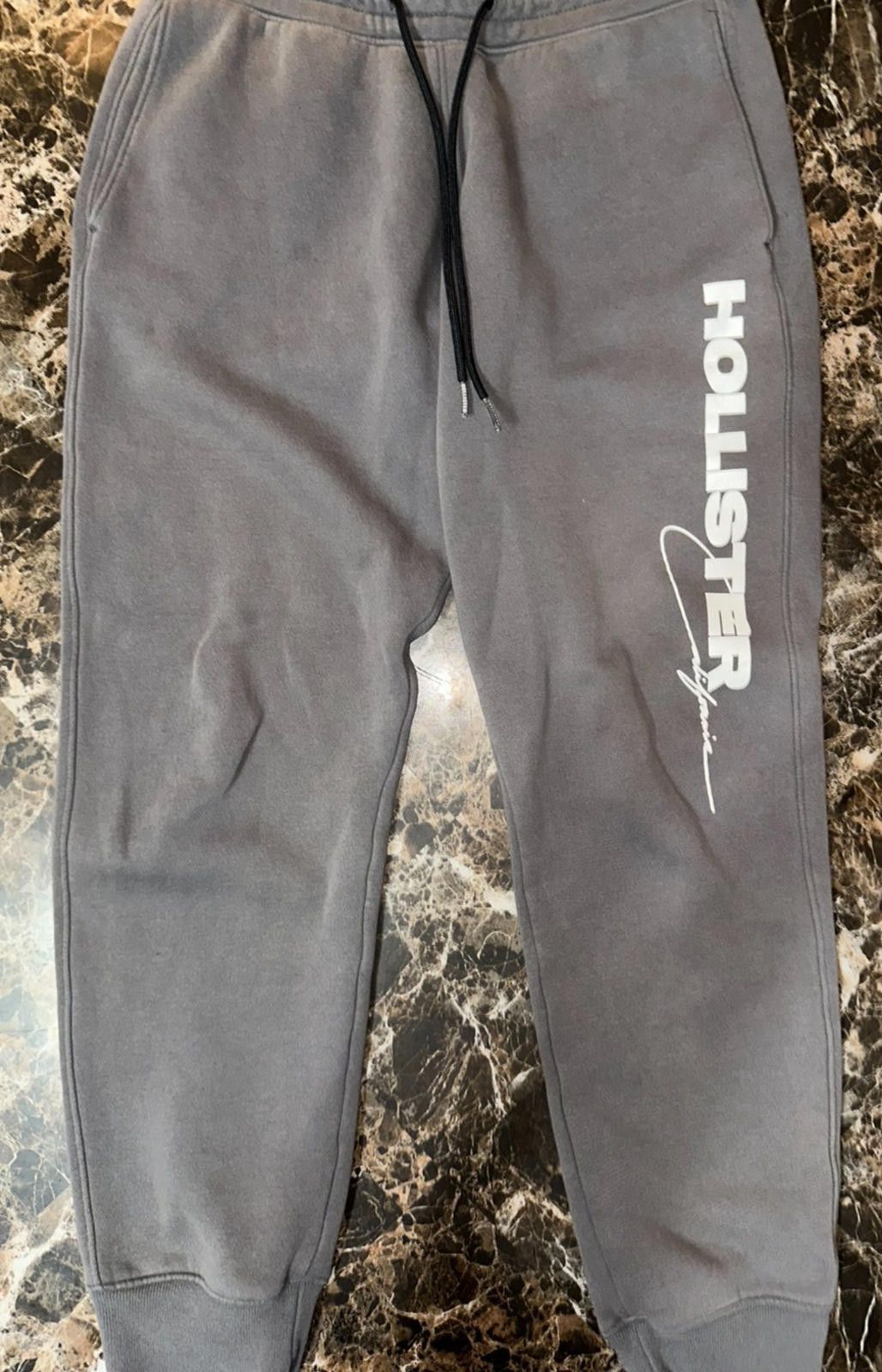 Hollister Hollister Jogger Sweatpants Gray Size S Casual Fit Size 28" / US 6 / IT 42 - 1 Thumbnail