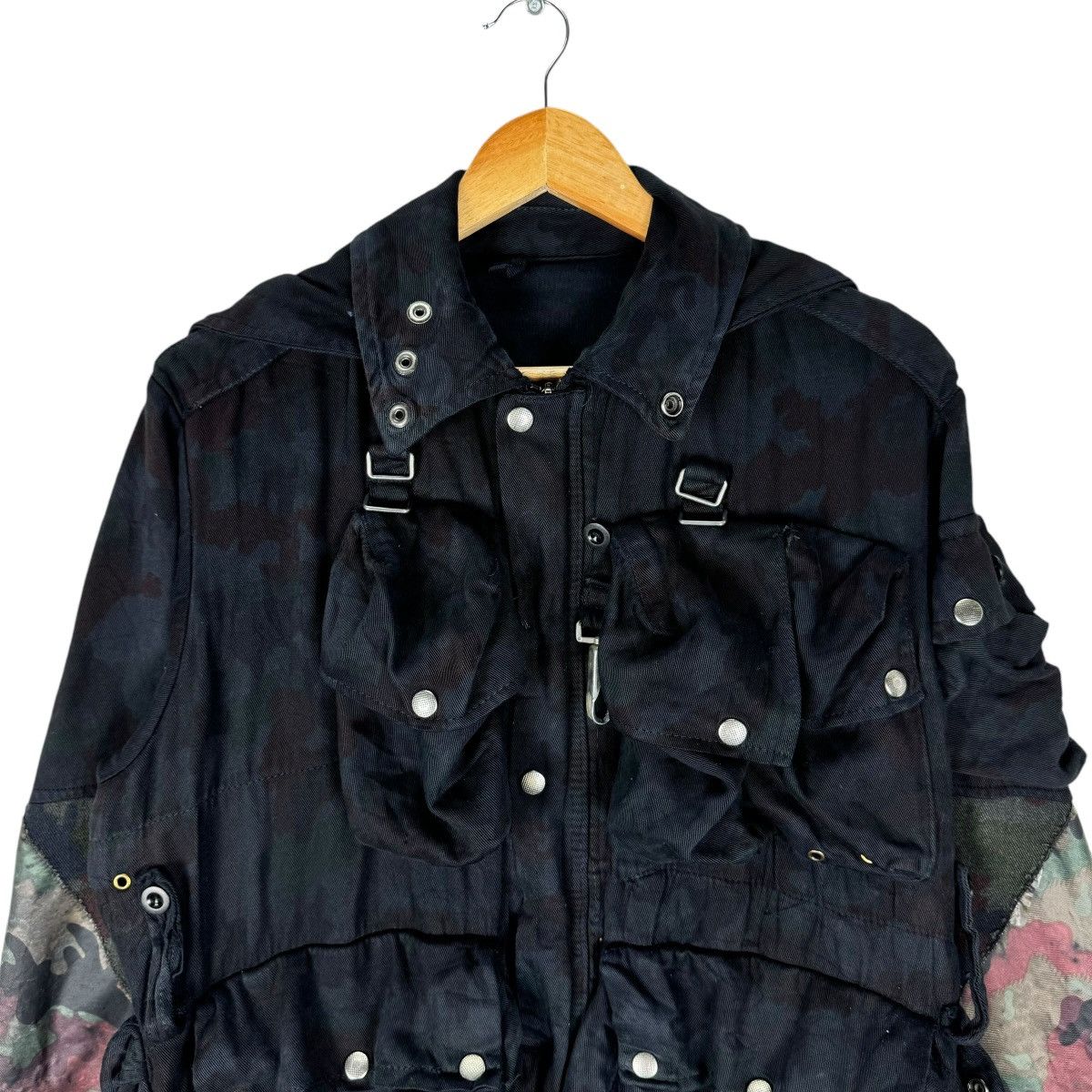 Japanese Brand 🔥VINTAGE SWISS M70 HOODIE BONDAGE CAMO JACKET Size US M / EU 48-50 / 2 - 3 Thumbnail