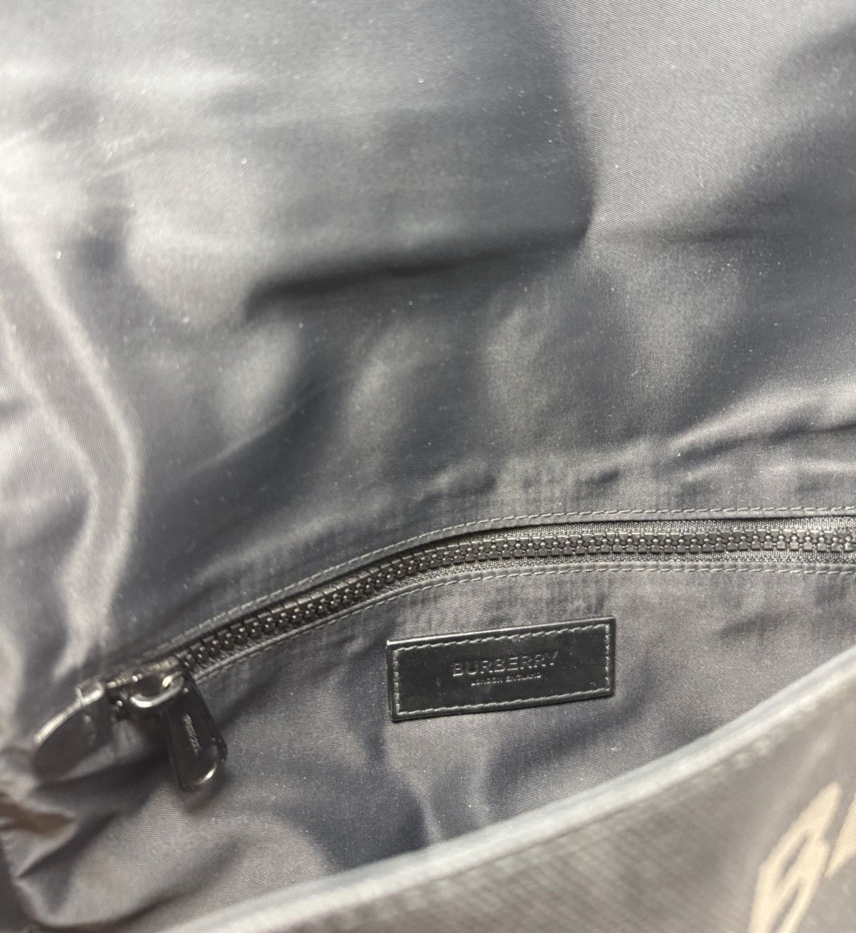 Burberry Burberry Horseferry Print Messenger Bag Black Size ONE SIZE - 5 Thumbnail