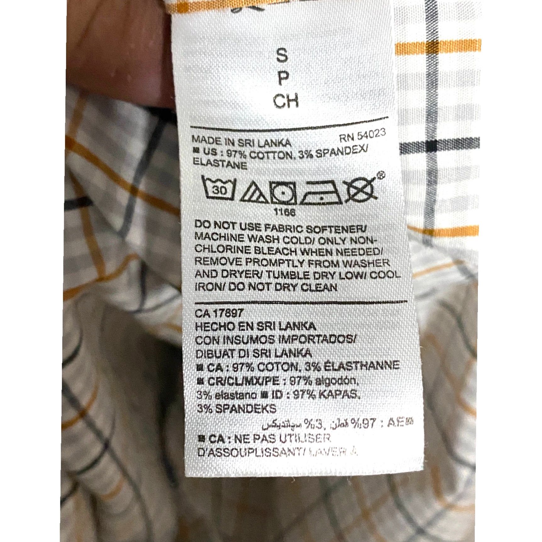 Old Navy Old Navy The Signature Shirt Slim Fit Button-Up Mens S Non-Iron Long Sleeve White Plaid Office Workwear Preppy Casual Size US S / EU 44-46 / 1 - 6 Thumbnail