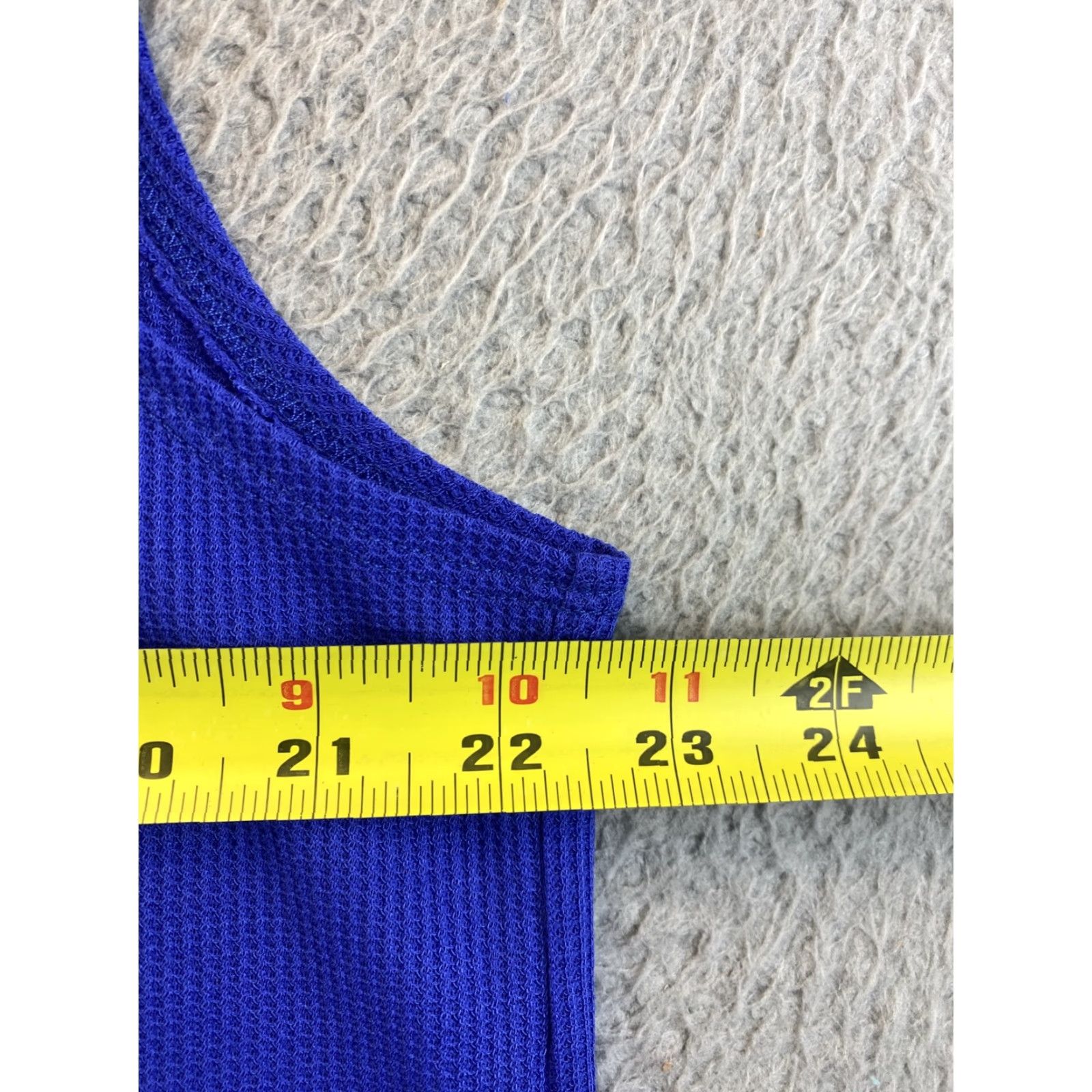 Nike Nike Dri-Fit Tank Shirt Mens L Blue Sleeveless Moisture Wicking Crew Neck Activewear Running & Jogging Size US L / EU 52-54 / 3 - 6 Thumbnail