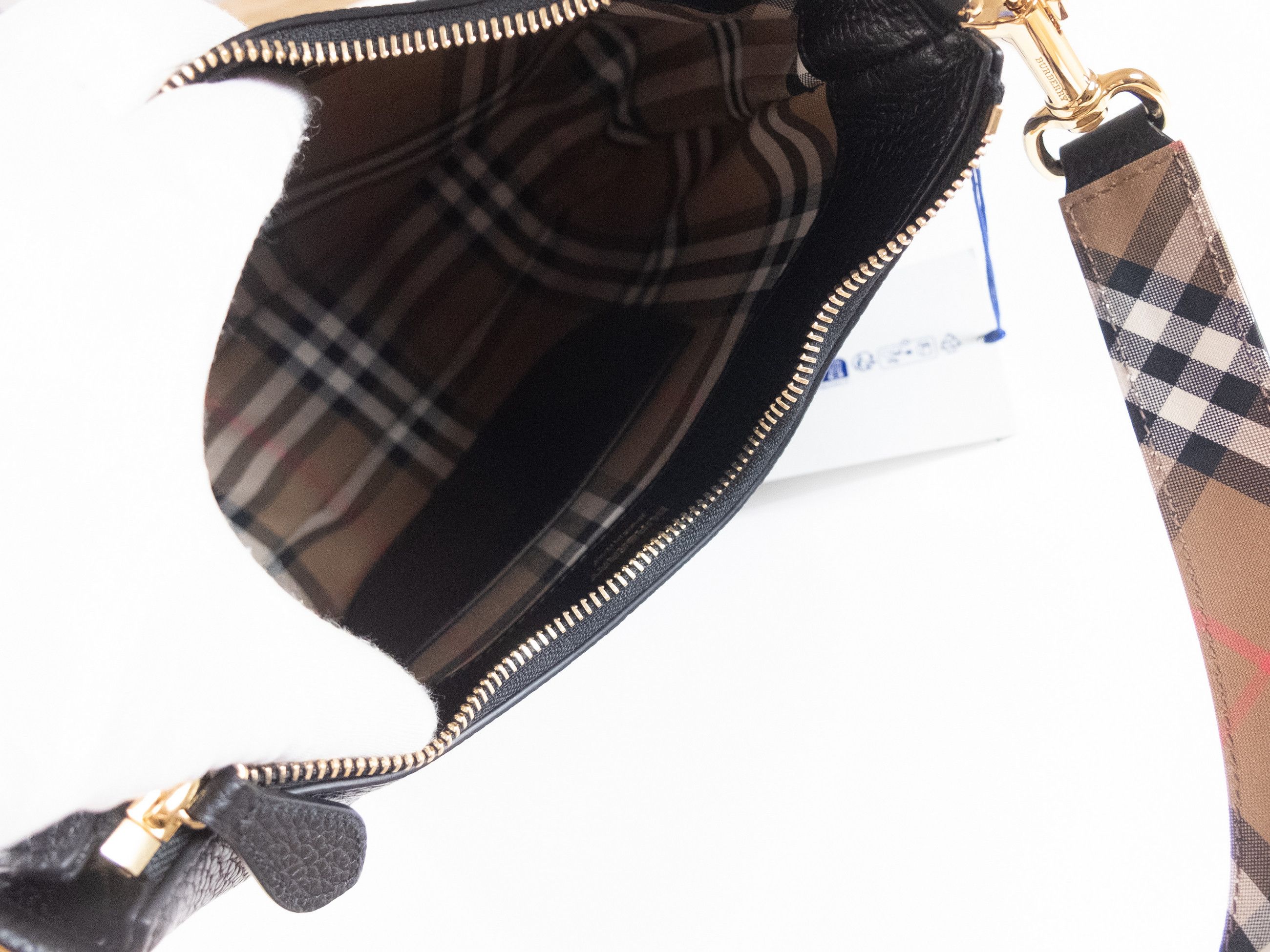 Burberry BURBERRY black grained leather hobo shoulder bag Size ONE SIZE - 11 Thumbnail