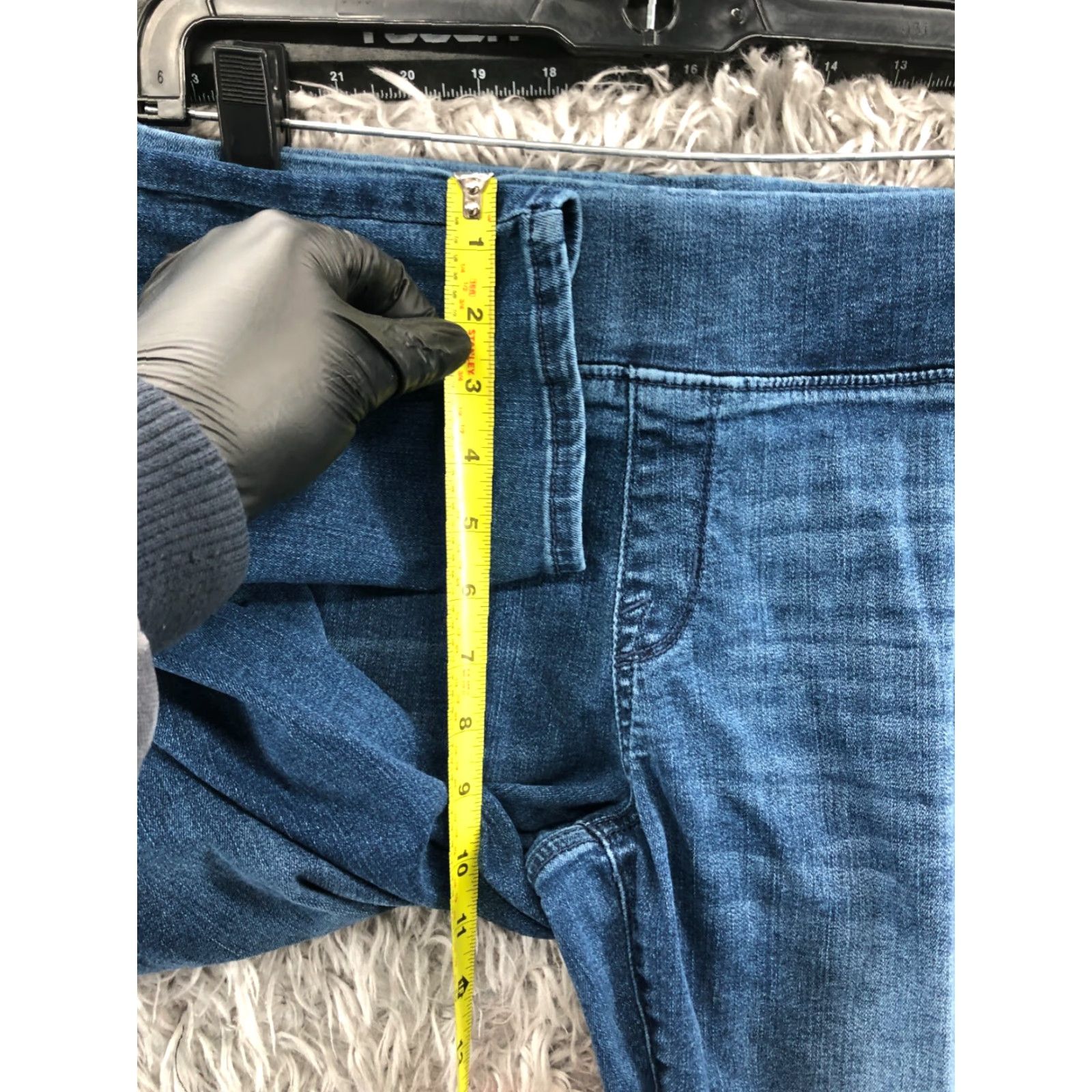Vintage Ingrid & Isabel Maternity Jegging Womens Medium Blue Wash Size 14 Denim 5-Pocket Design Zip Button Zipper Pocket Regular Mid Rise Jeans Guatemala? Size 36" / US 14 / IT 50 - 4 Thumbnail