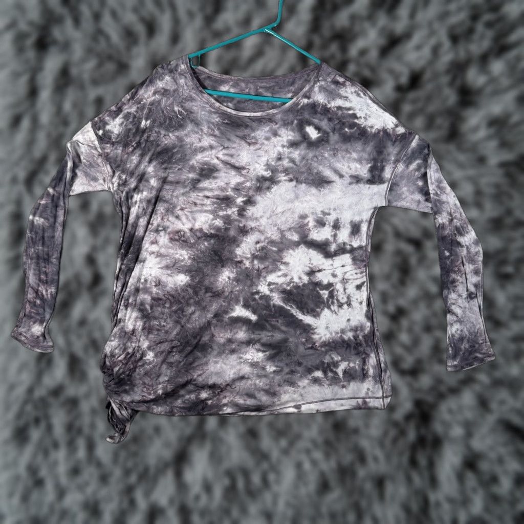 Lululemon Lululemon Top L Twist Front Tie Dye Revival Y2K Hippie Athleisure Relaxed Drapey T-Shirt Long Sleeve Multicolor Womens Mens? Size L / US 10 / IT 46 - 1 Thumbnail