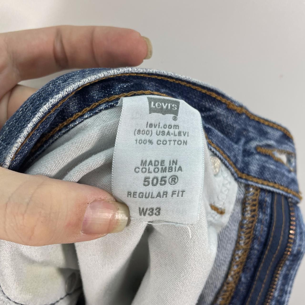 Levi's Levis Denim Shorts Size US 33 - 2 Thumbnail