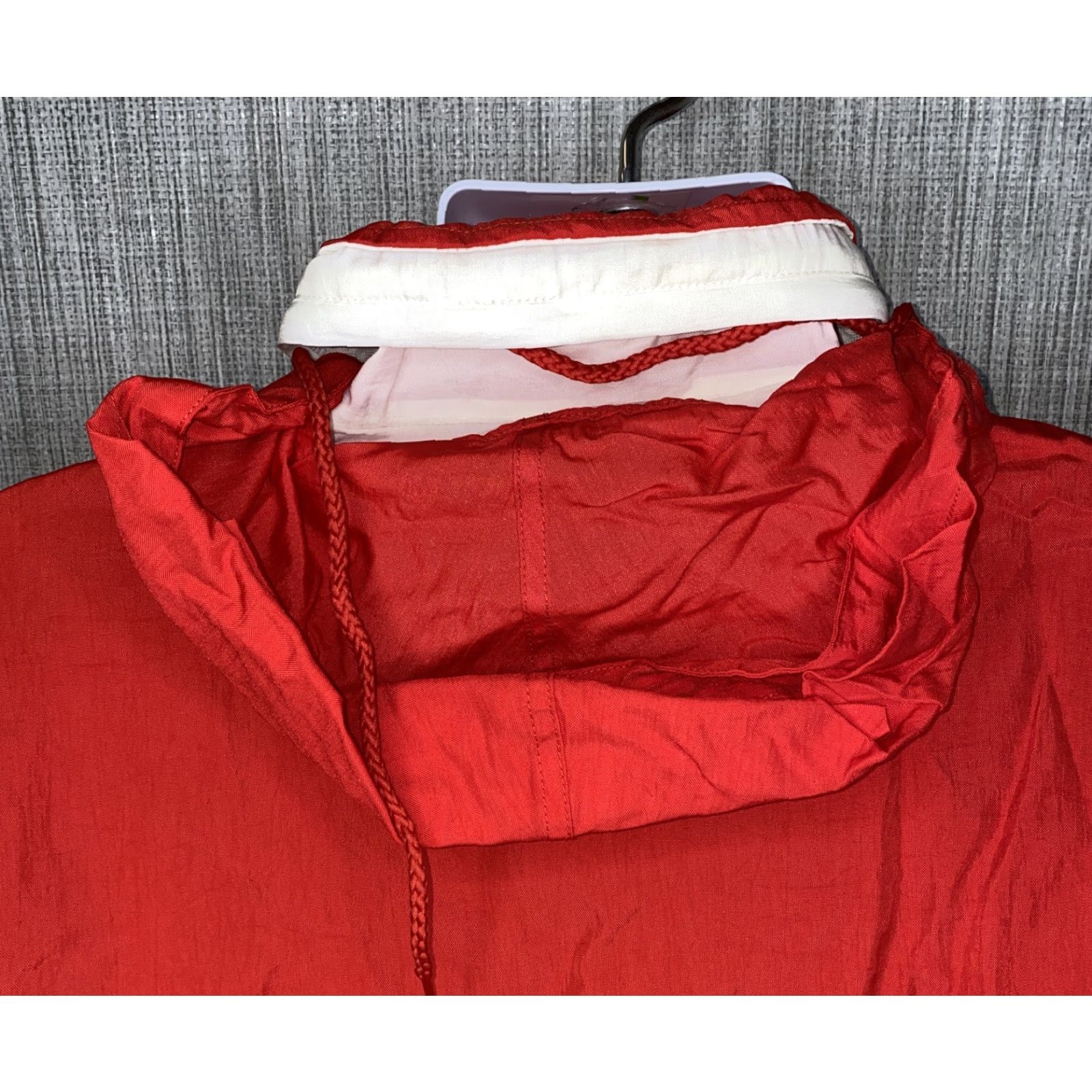 Vintage Mens Red Nylon Cambridge Full Zip Jacket Size S/M TUCKABLE HOOD Jacket Mens Red Nylon Cambridge Full Zip S/M HOOD? Size US S / EU 44-46 / 1 - 6 Thumbnail