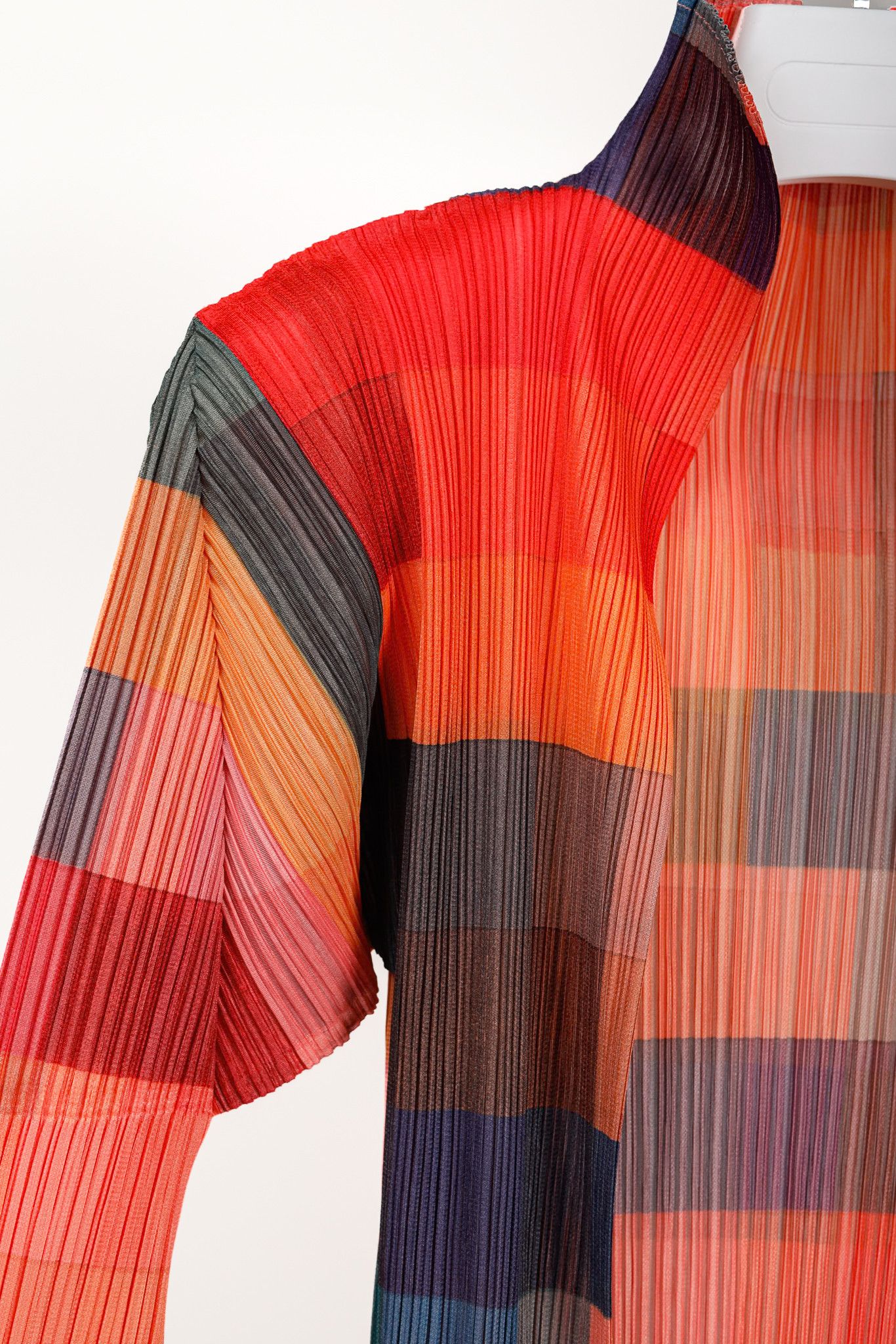 Pleats Please Issey Miyake Pleats Please Issey Miyake Archival Gradient Squares Jacket Size XL / US 12-14 / IT 48-50 - 4 Thumbnail