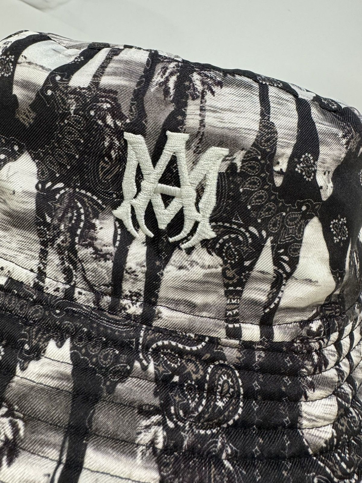 Amiri Amiri Reversible MA Bucket Hat NEW 600$ Size ONE SIZE - 5 Thumbnail