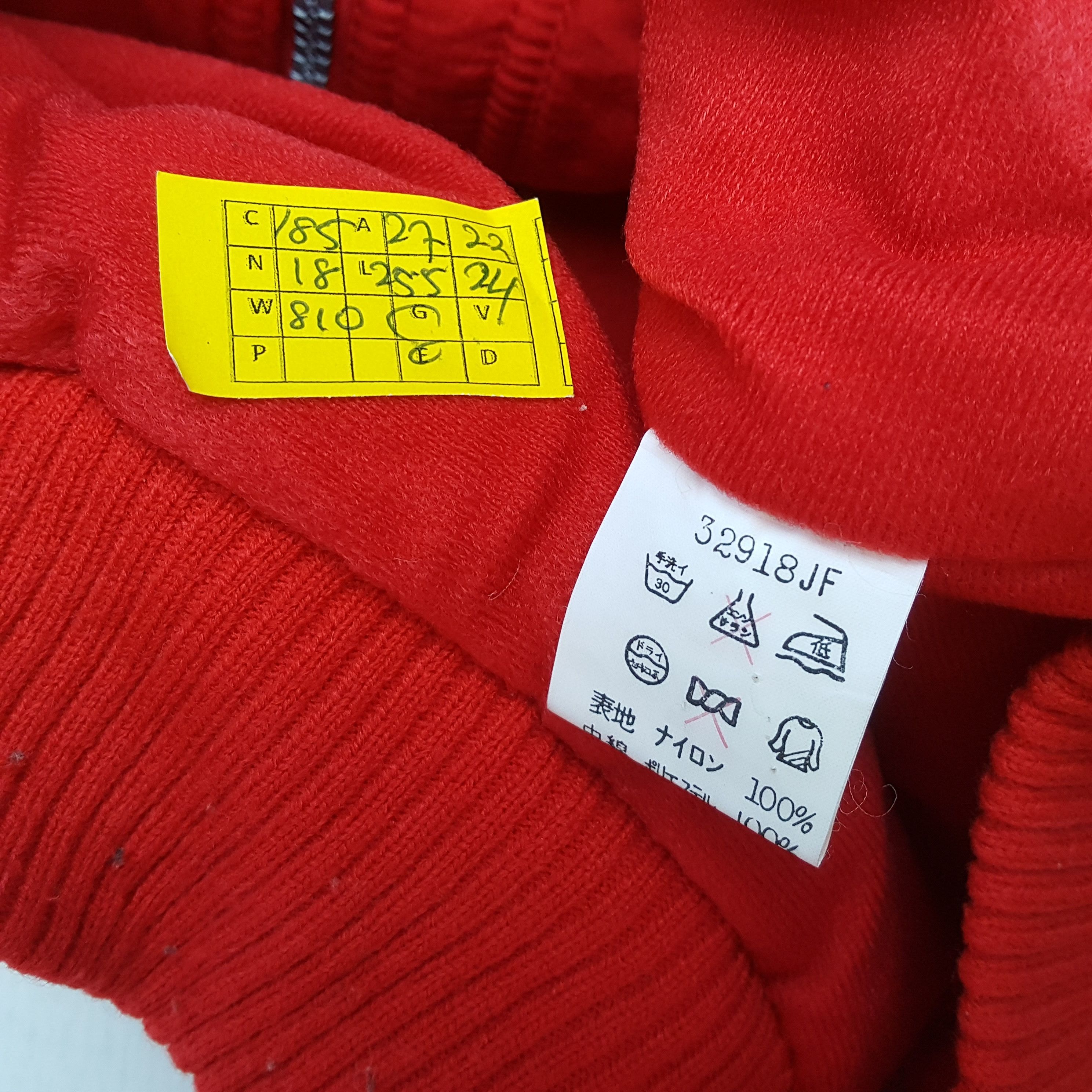 Marlboro × Pirelli × Vintage Vintage MARLBORO WORLD CHMAPIONSHIPS Ferrari F1 Jacket Size US XL / EU 56 / 4 - 9 Thumbnail