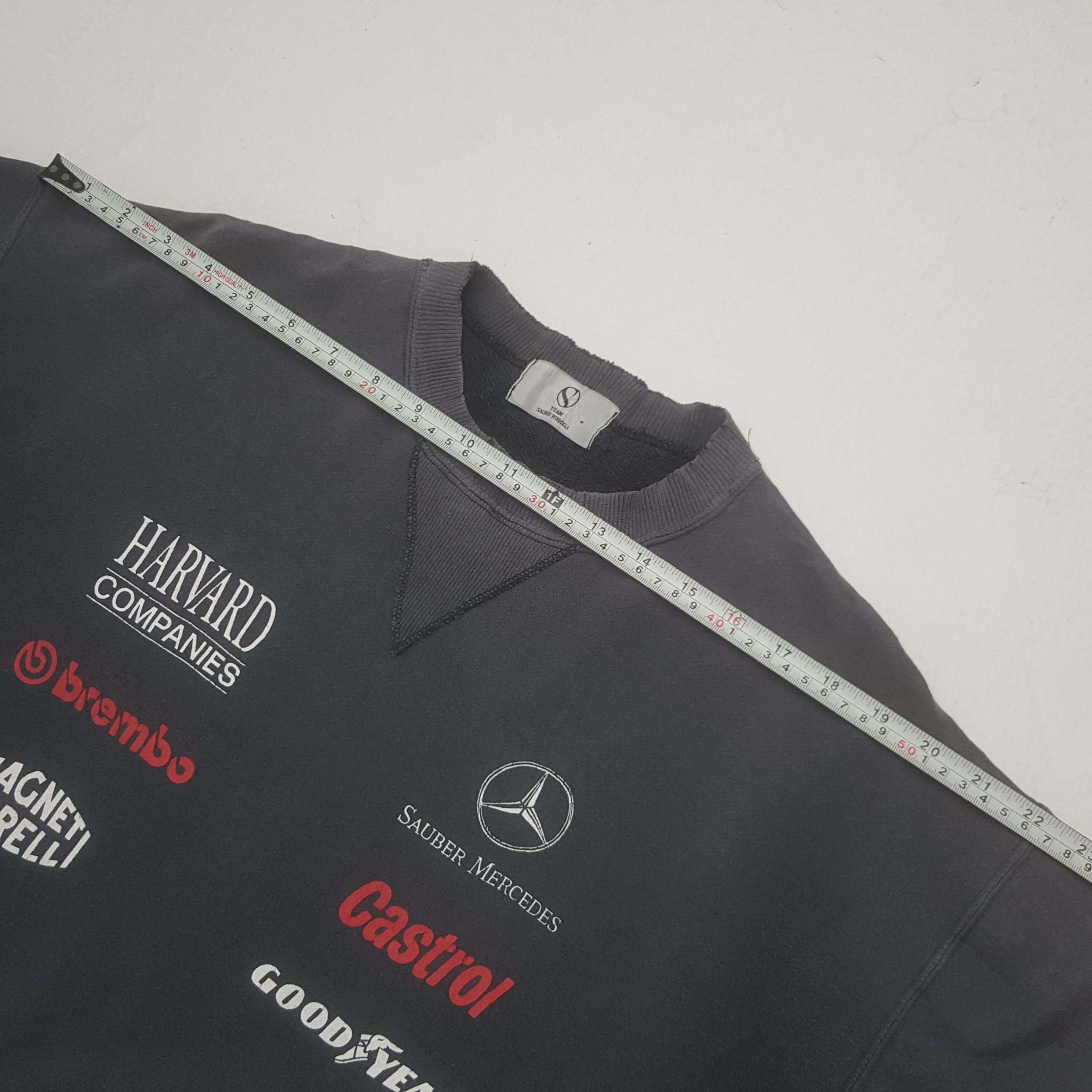 Vintage Vintage Sauber Mercedes Racing Sport Brand Sweatshirt Size US M / EU 48-50 / 2 - 5 Thumbnail