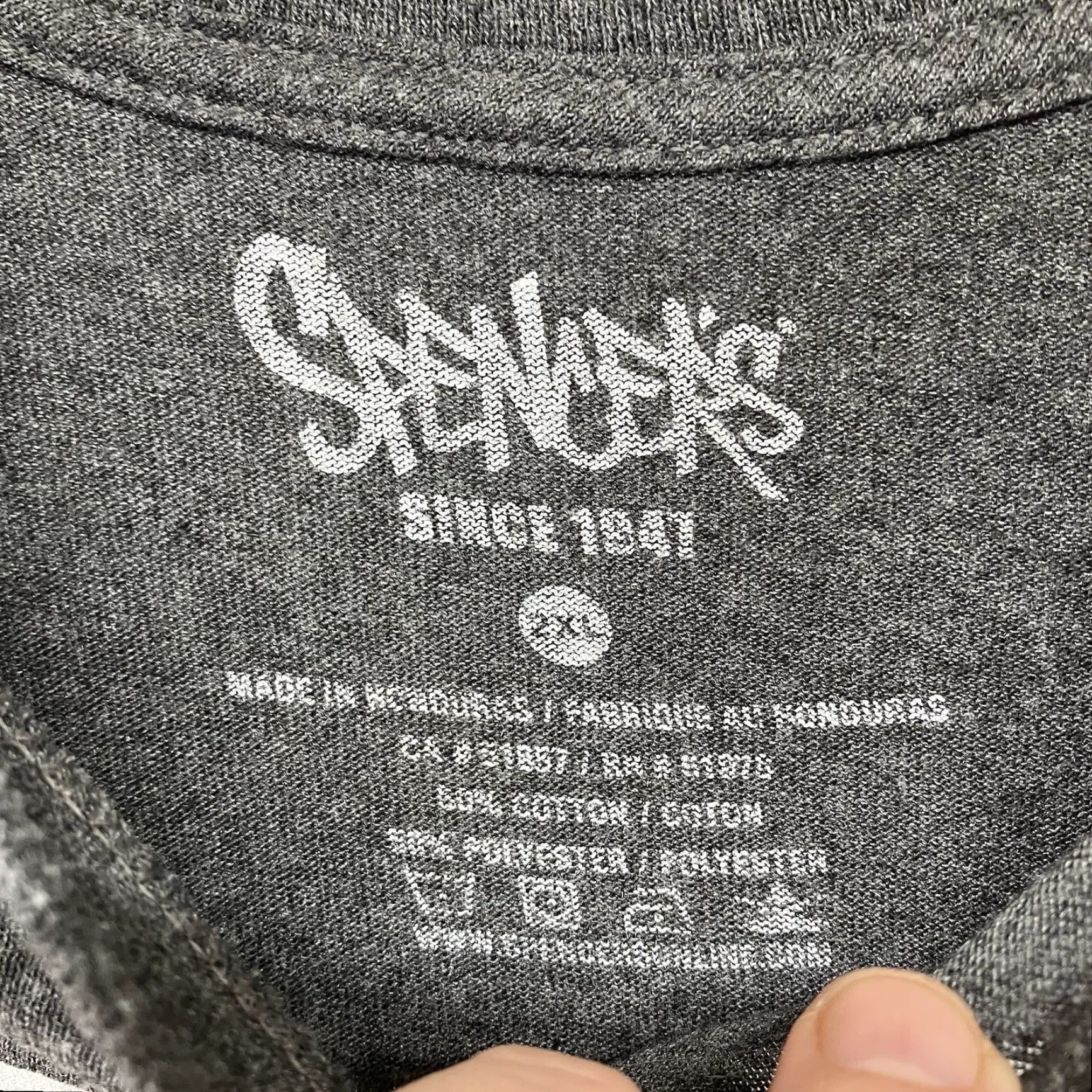 Vintage Spencer's Funny Graphic T-Shirt Mens 2XL Gray Short Sleeve Crew Neck Cotton Blend All Seasons Sh*t Happens Size US XXL / EU 58 / 5 - 4 Thumbnail