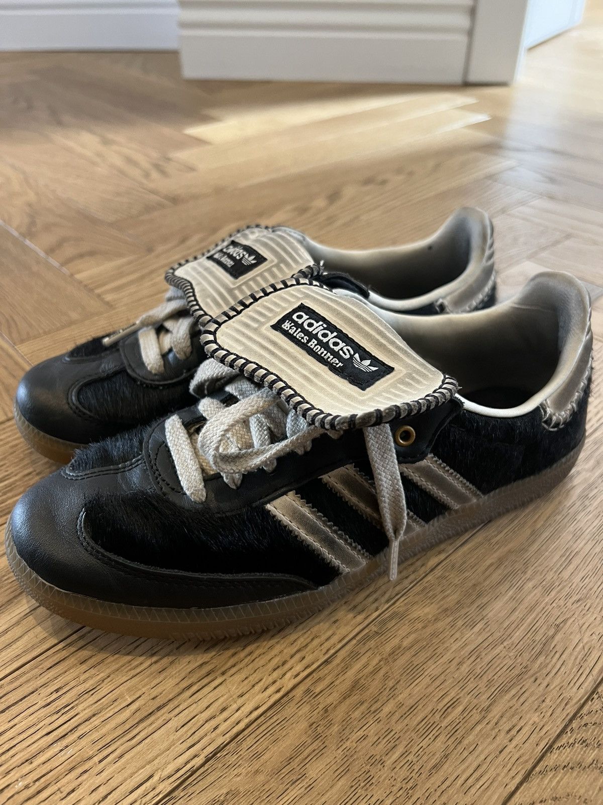 Adidas × Wales Bonner adidas wales bonner samba Size US 7 / IT 37 - 2 Thumbnail